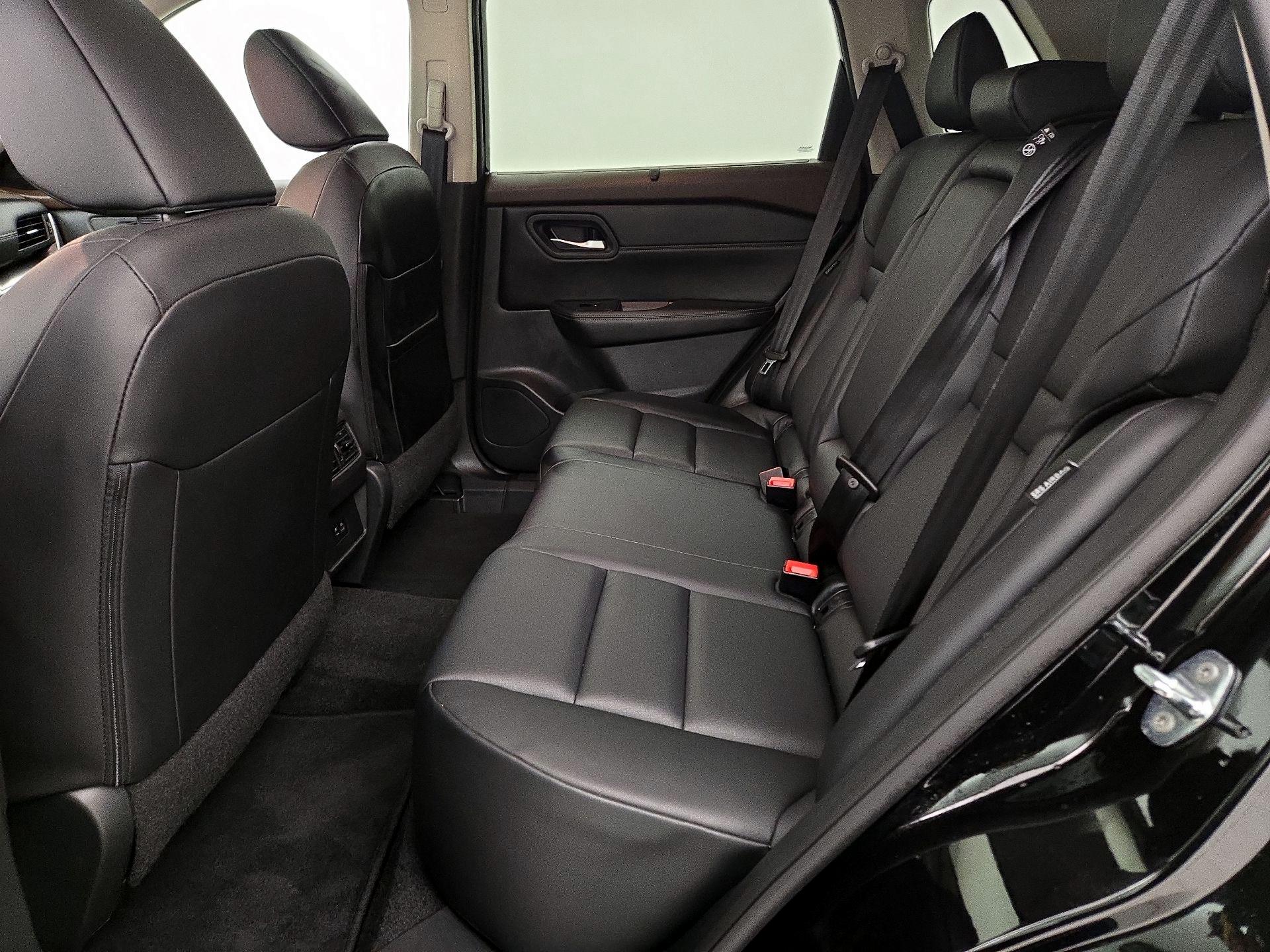 Thumbnail: 2023 Nissan Rogue - 20