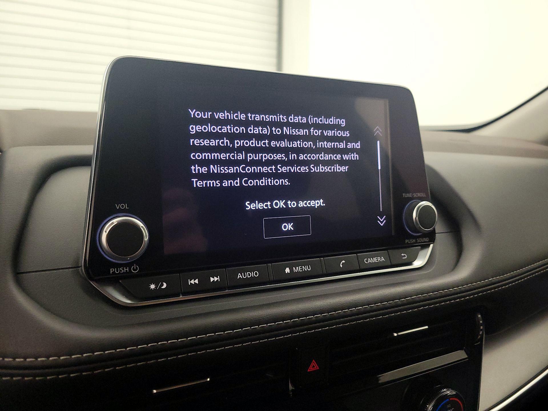 Thumbnail: 2022 Nissan Rogue - 15