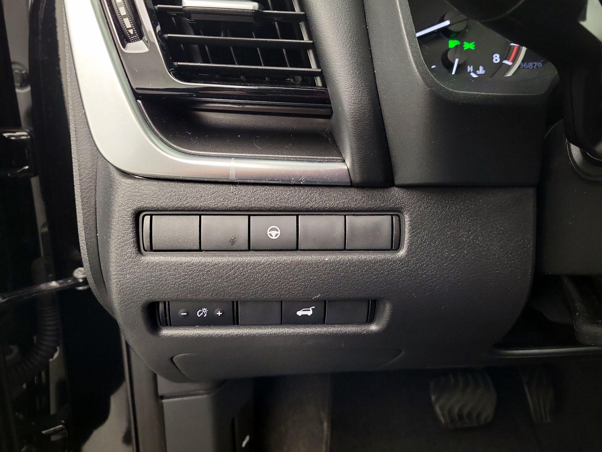 Thumbnail: 2022 Nissan Rogue - 11