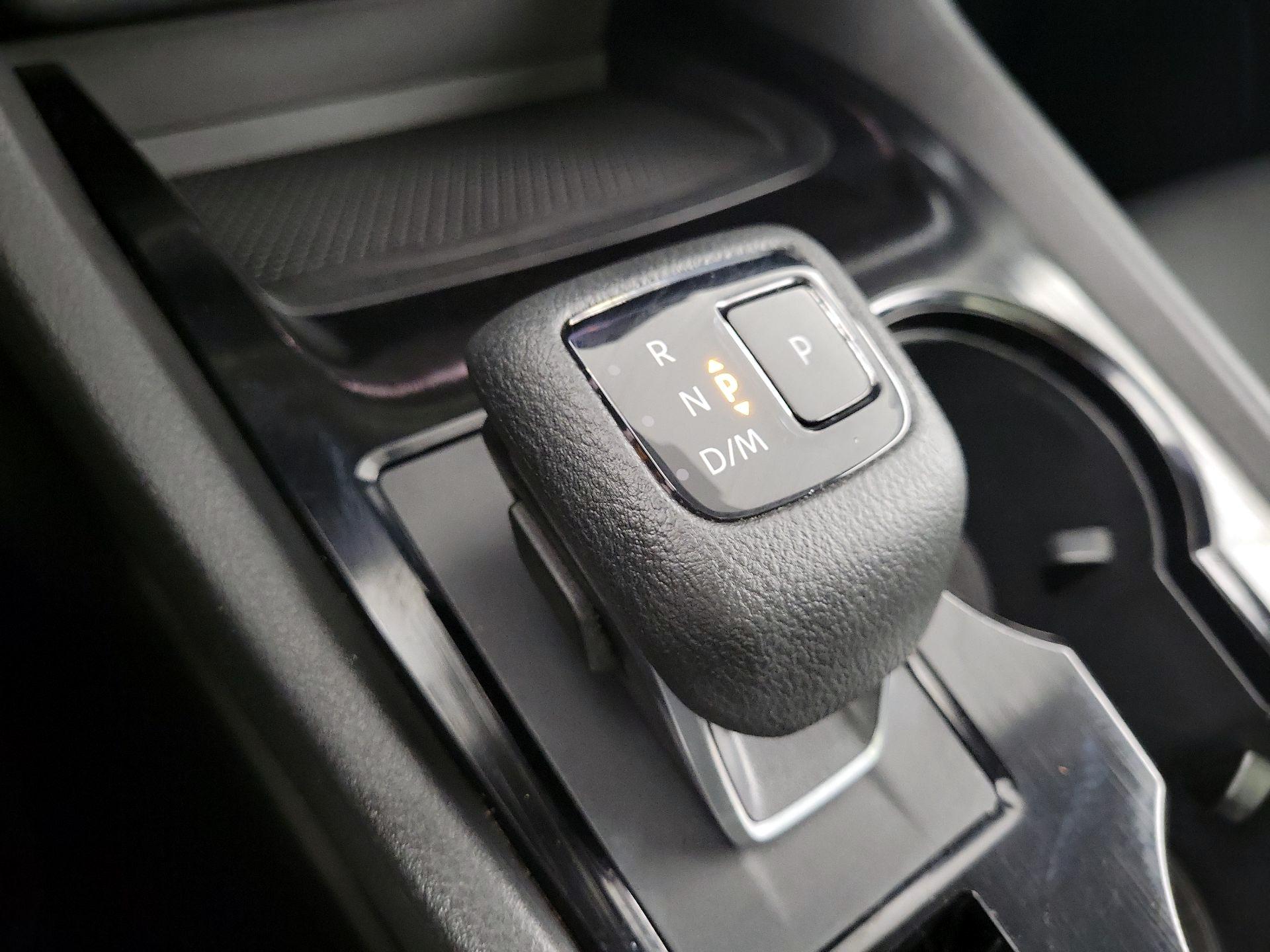 Thumbnail: 2021 Nissan Rogue - 15