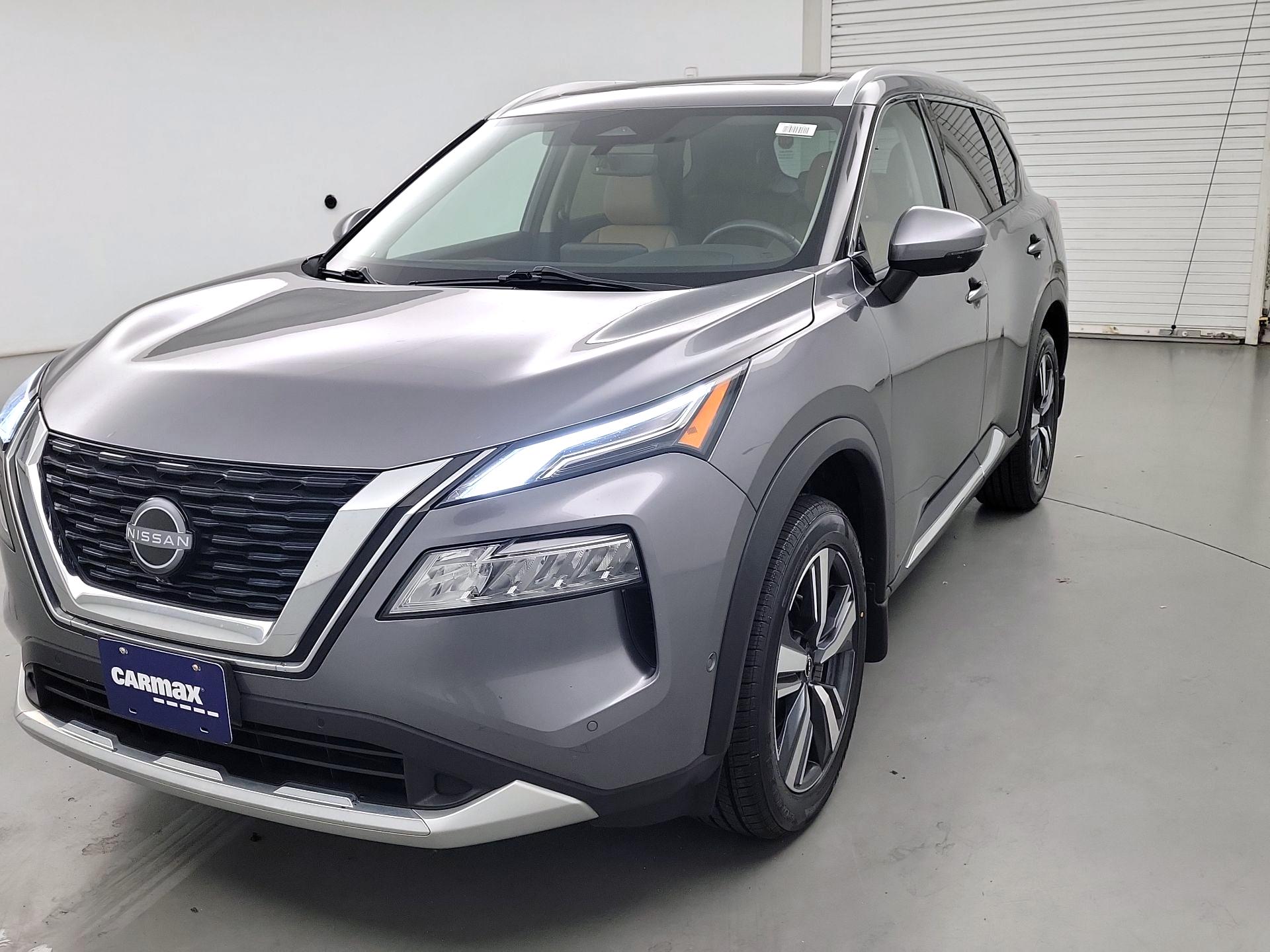 Thumbnail: 2023 Nissan Rogue - 3