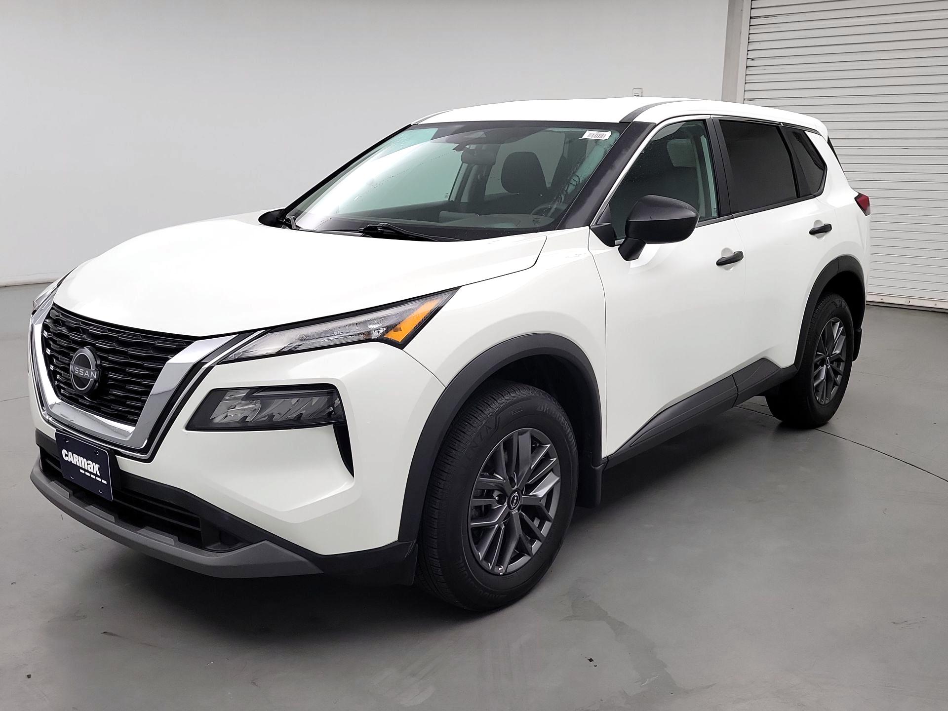 Thumbnail: 2023 Nissan Rogue - 3