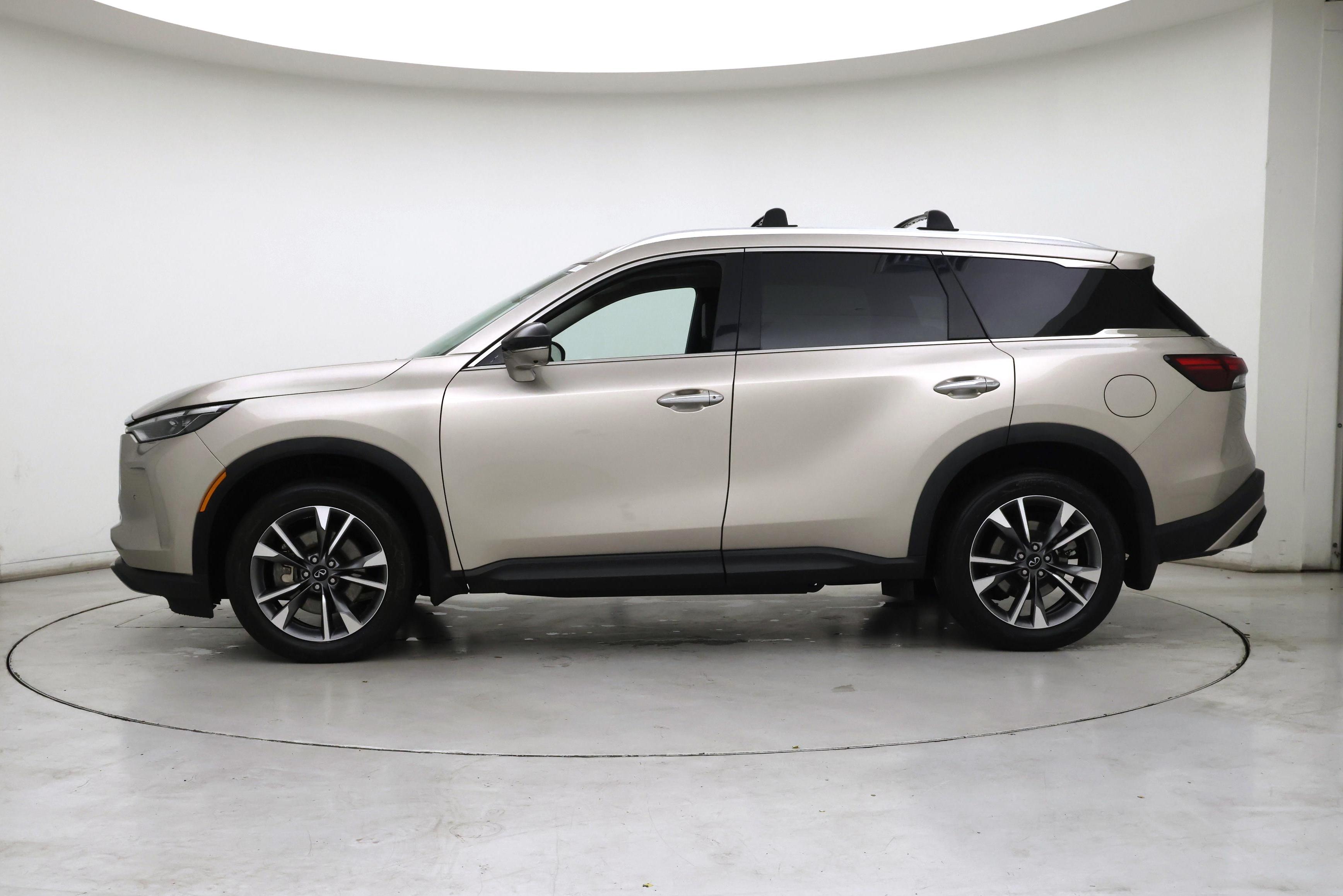 Thumbnail: 2023 INFINITI QX60 - 3