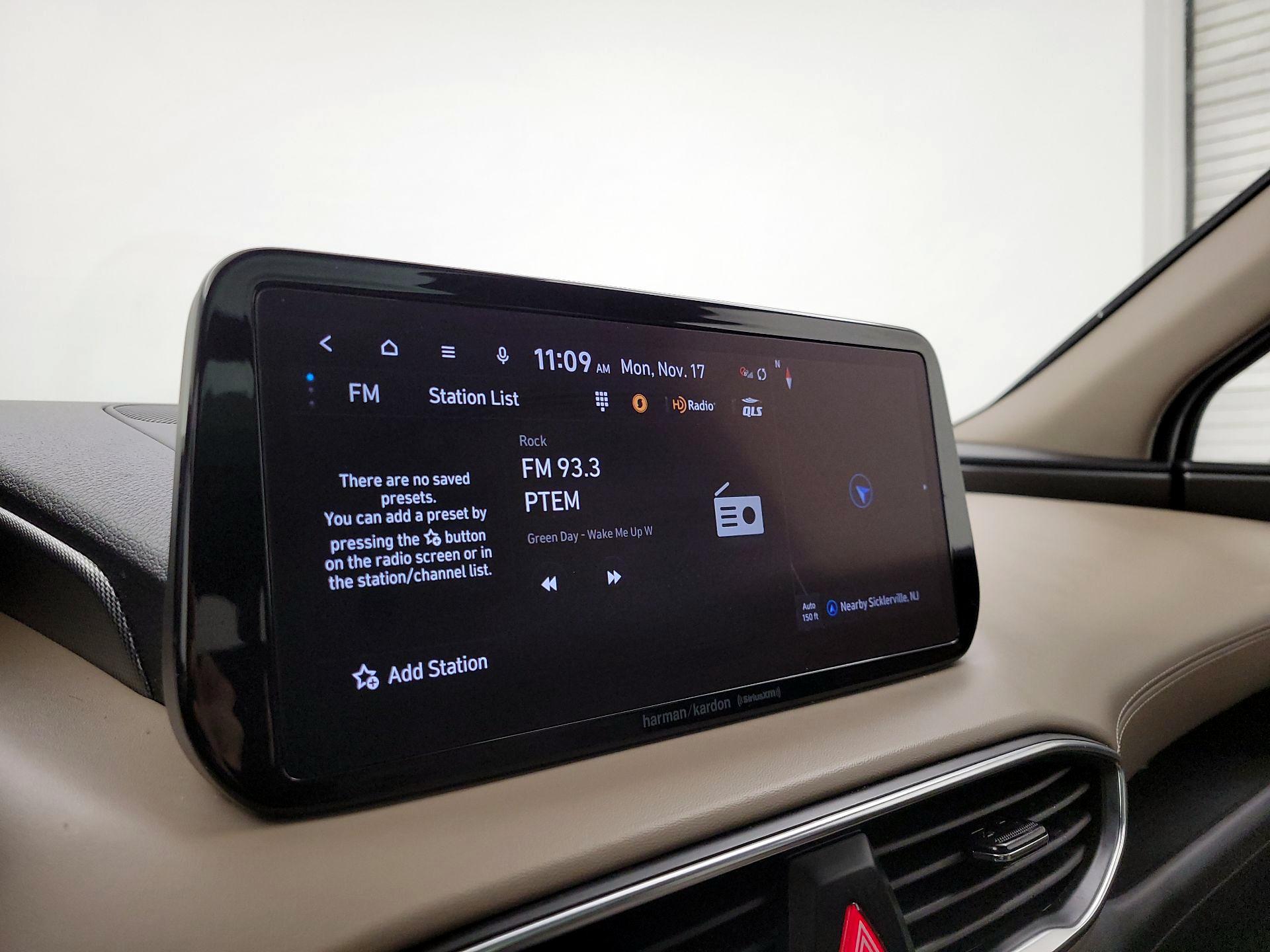 Thumbnail: 2023 Hyundai Santa Fe - 16