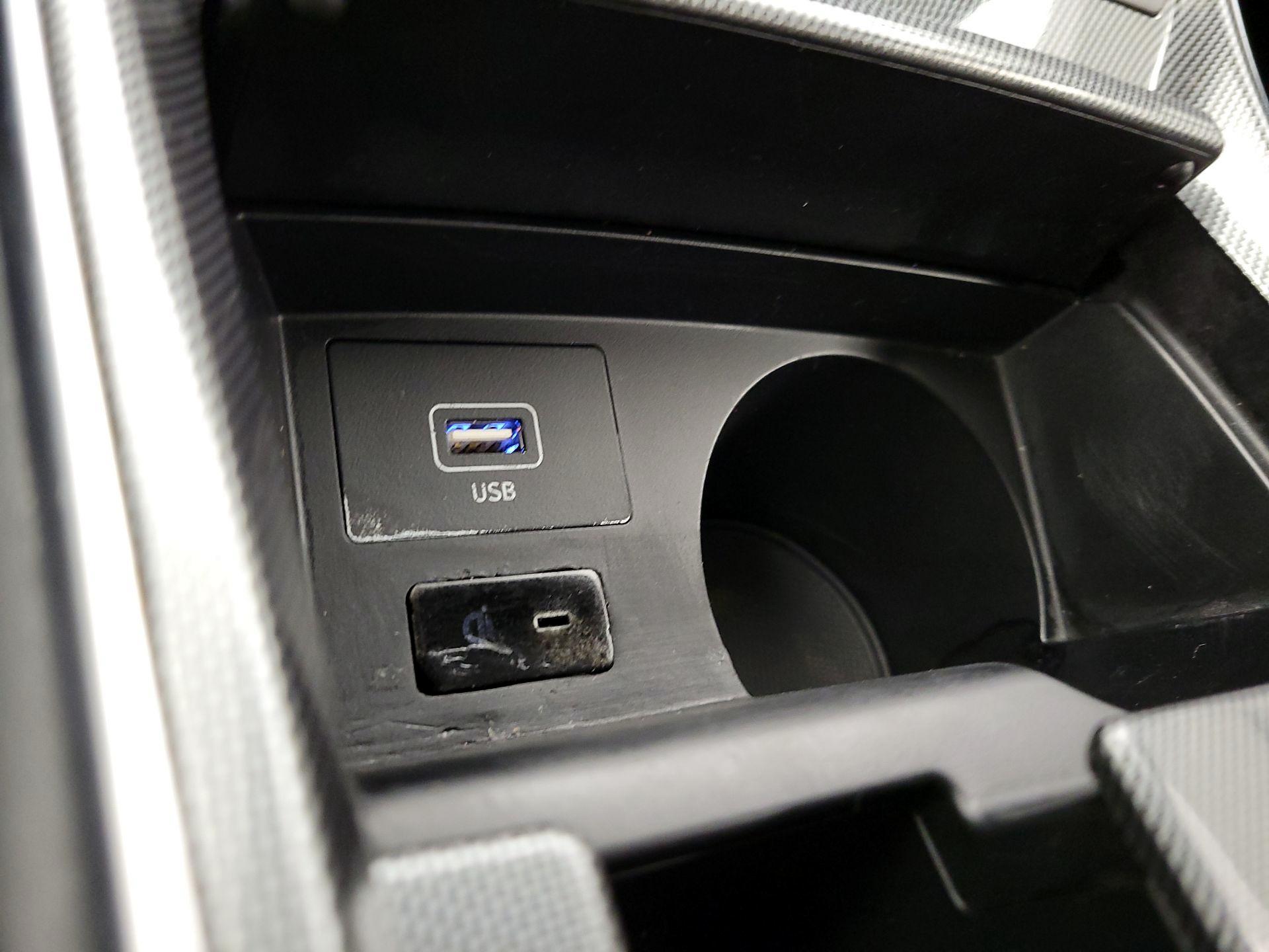 Thumbnail: 2023 Hyundai Santa Fe - 19