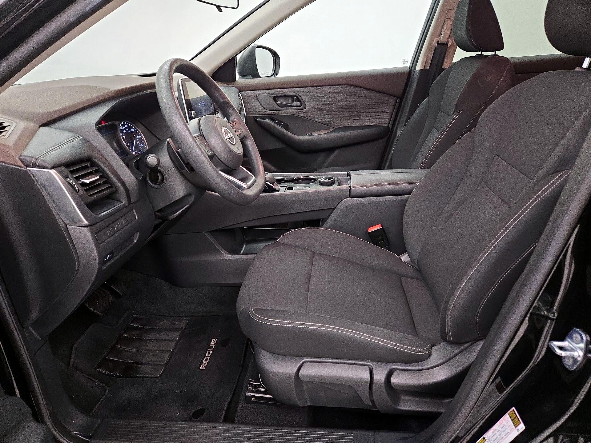 Thumbnail: 2023 Nissan Rogue - 11