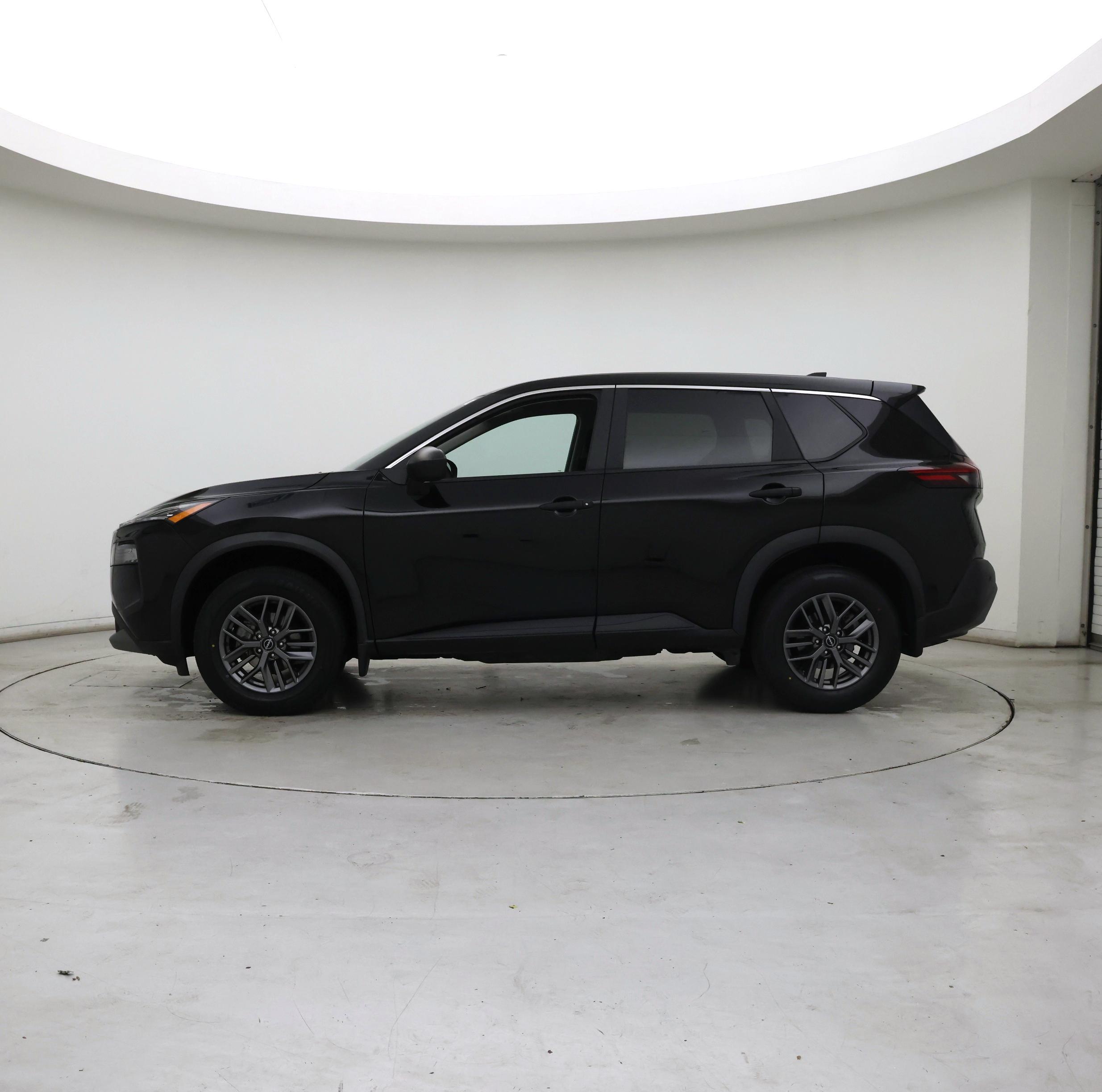 Thumbnail: 2023 Nissan Rogue - 3