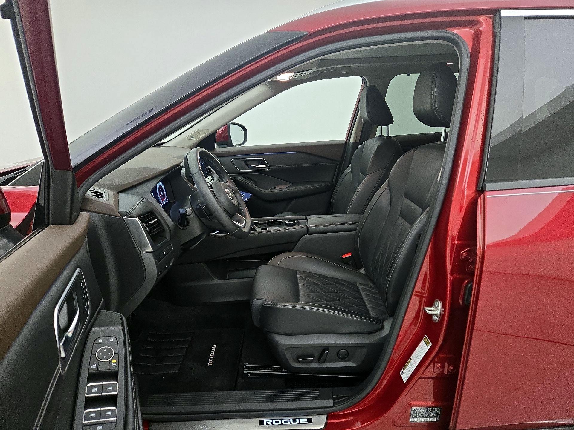 Thumbnail: 2023 Nissan Rogue - 11