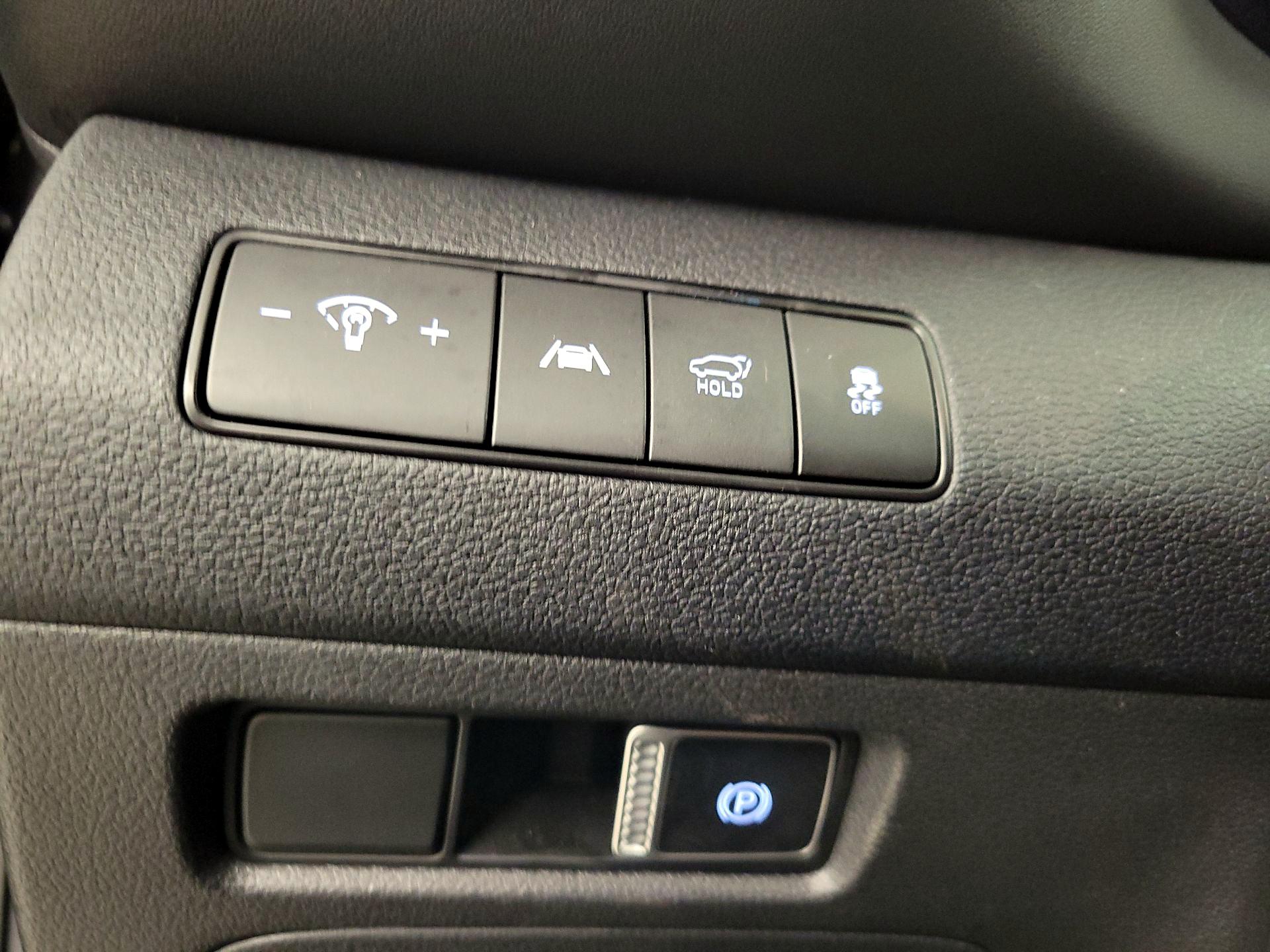 Thumbnail: 2023 Hyundai Santa Fe - 13