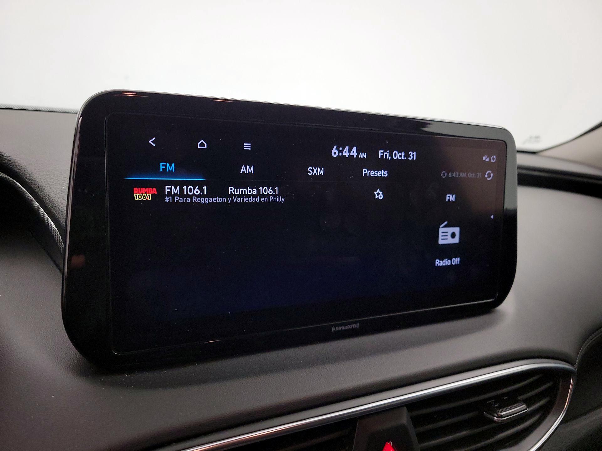 Thumbnail: 2023 Hyundai Santa Fe - 16