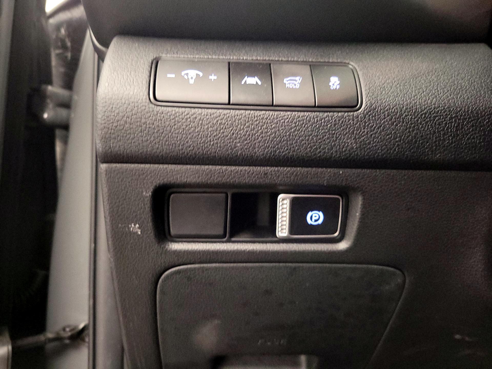 Thumbnail: 2023 Hyundai Santa Fe - 13