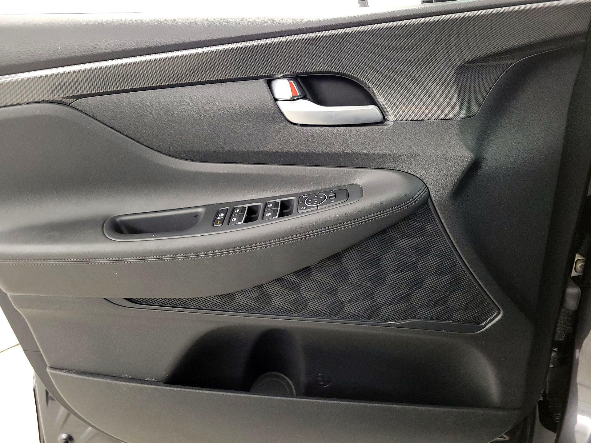 Thumbnail: 2023 Hyundai Santa Fe - 12