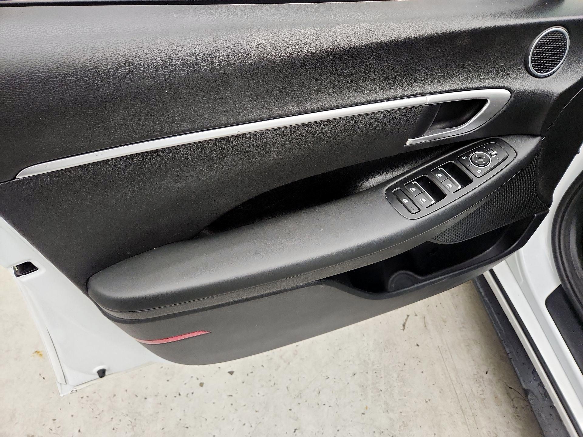 Thumbnail: 2021 Hyundai Sonata - 12