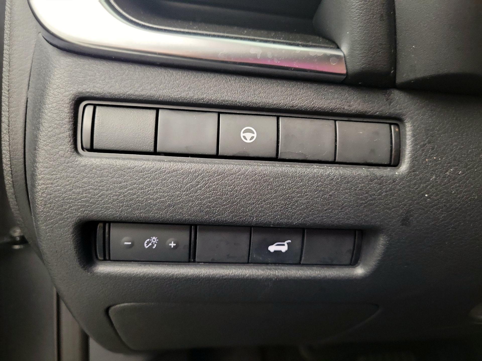 Thumbnail: 2023 Nissan Rogue - 11