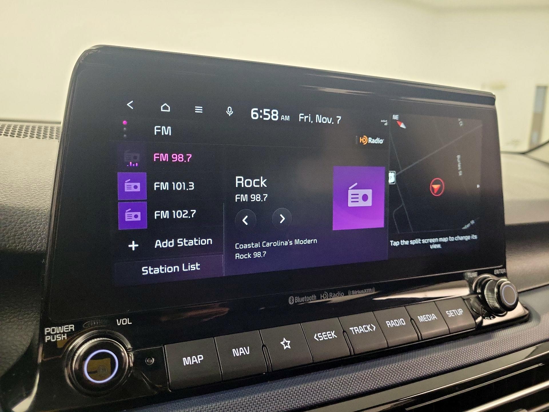 Thumbnail: 2023 Kia Seltos - 14