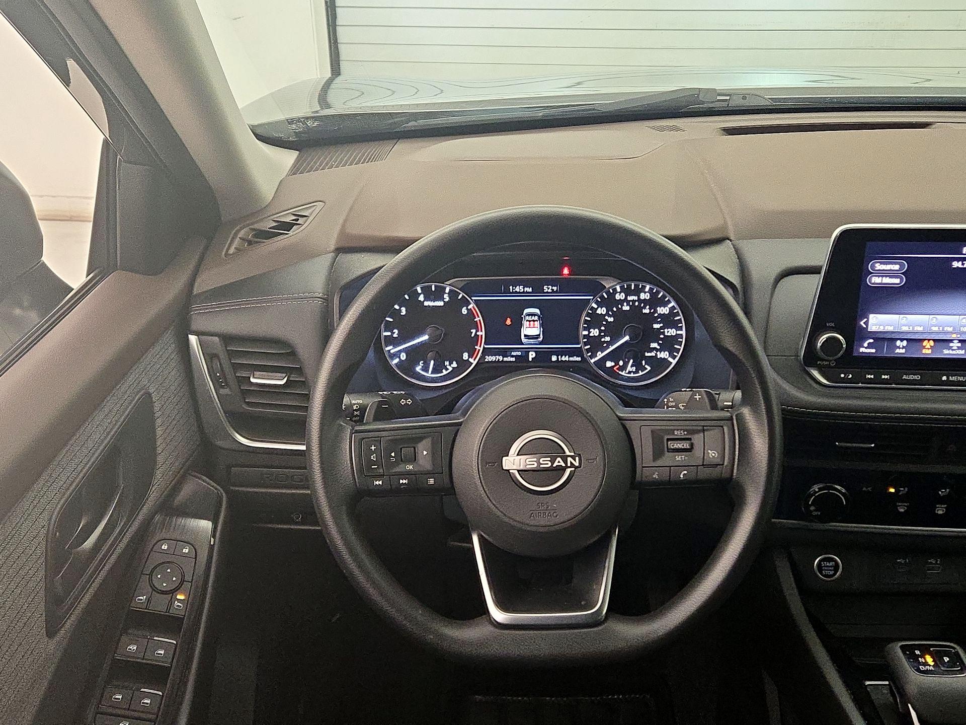 Thumbnail: 2023 Nissan Rogue - 10