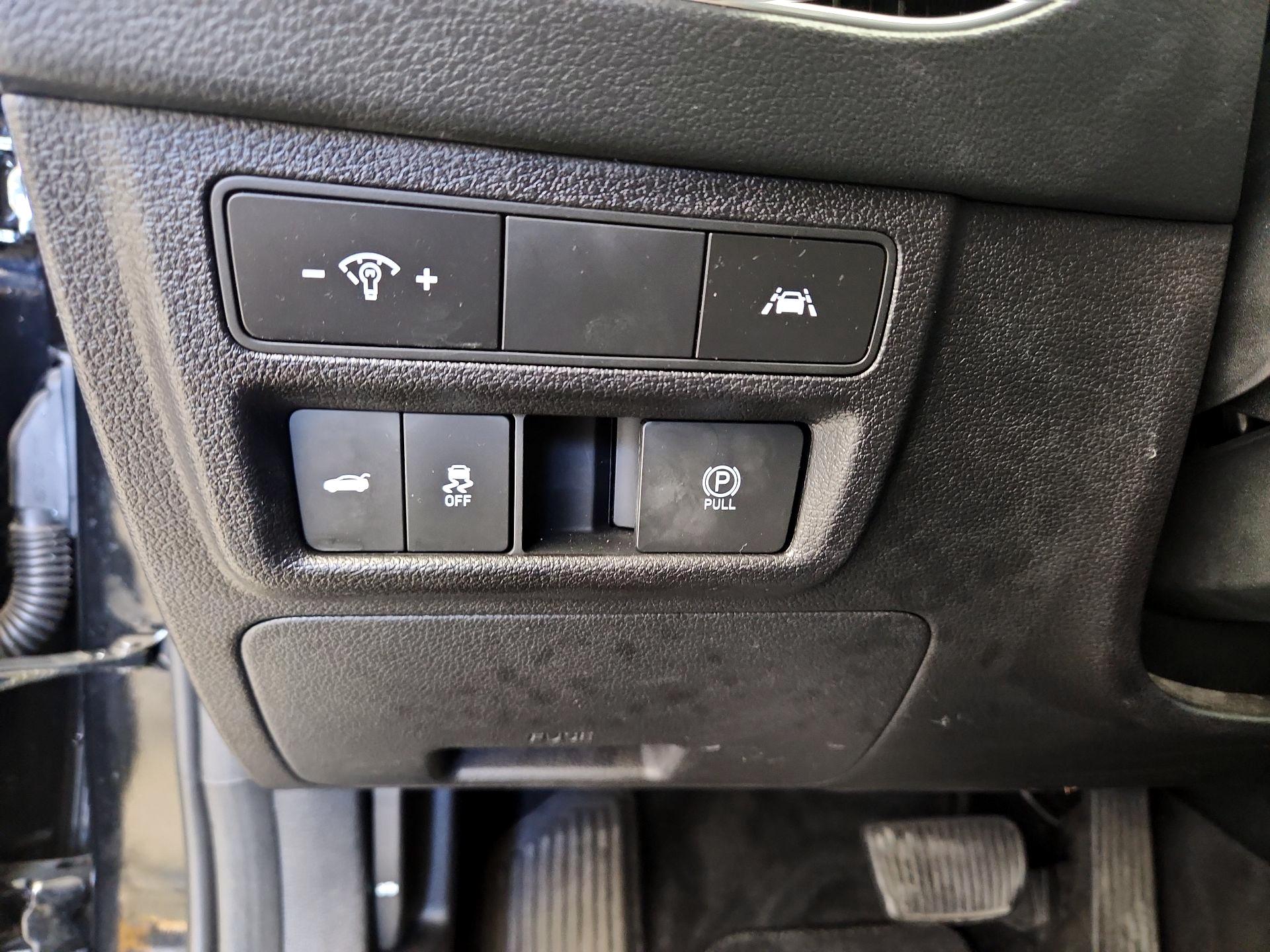 Thumbnail: 2022 Hyundai Sonata - 13