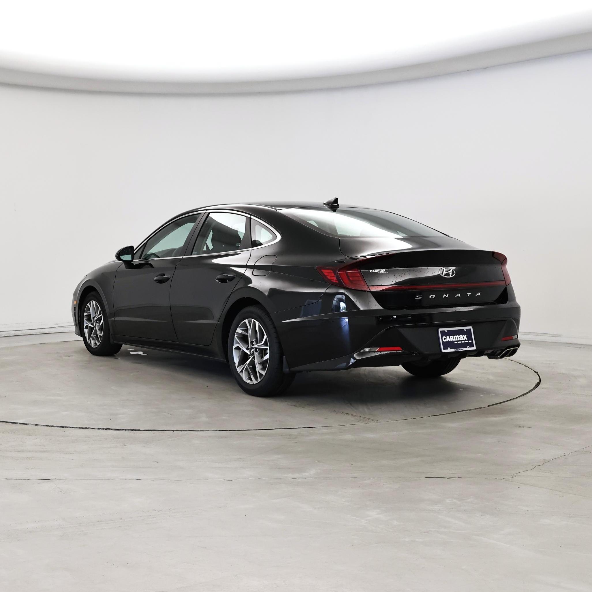 Thumbnail: 2022 Hyundai Sonata - 2