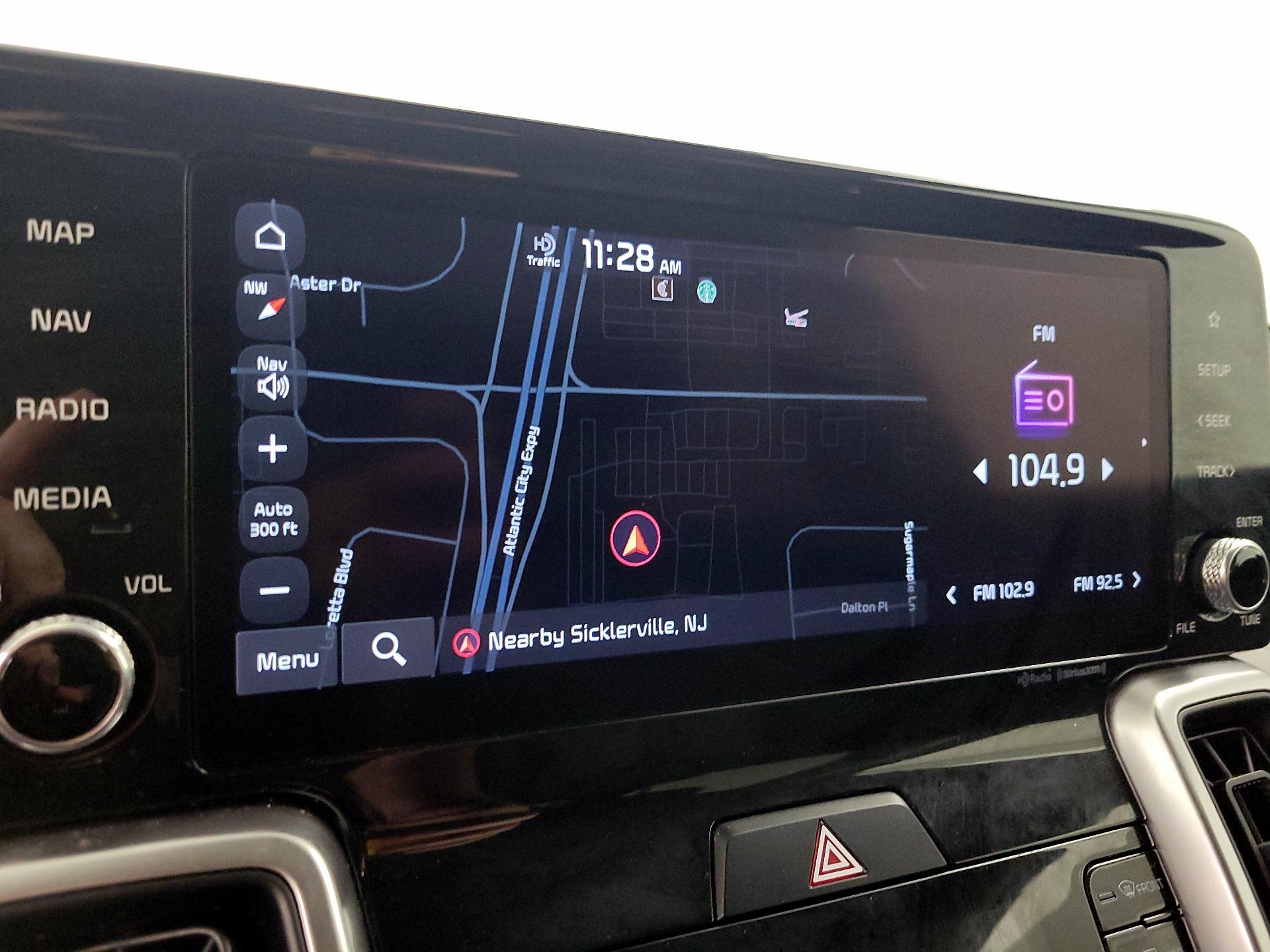 Thumbnail: 2022 Kia Sorento - 14