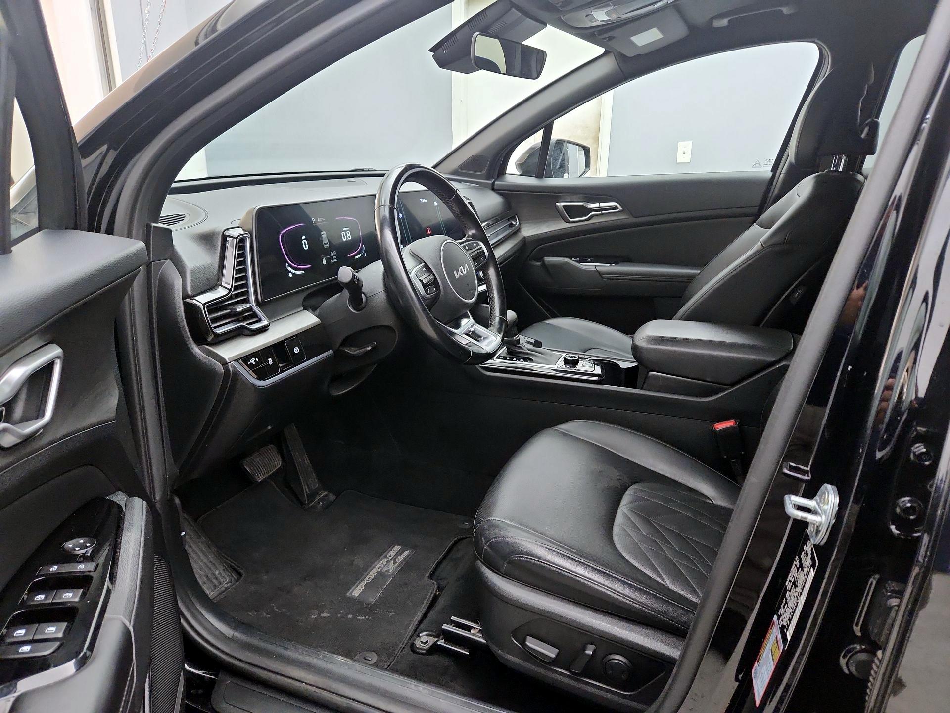 Thumbnail: 2023 Kia Sportage - 11