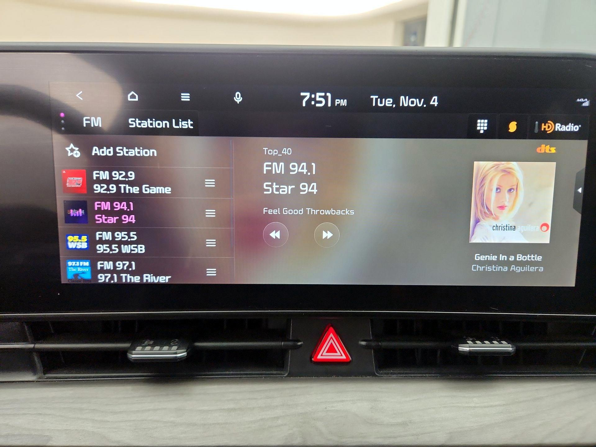 Thumbnail: 2023 Kia Sportage - 16