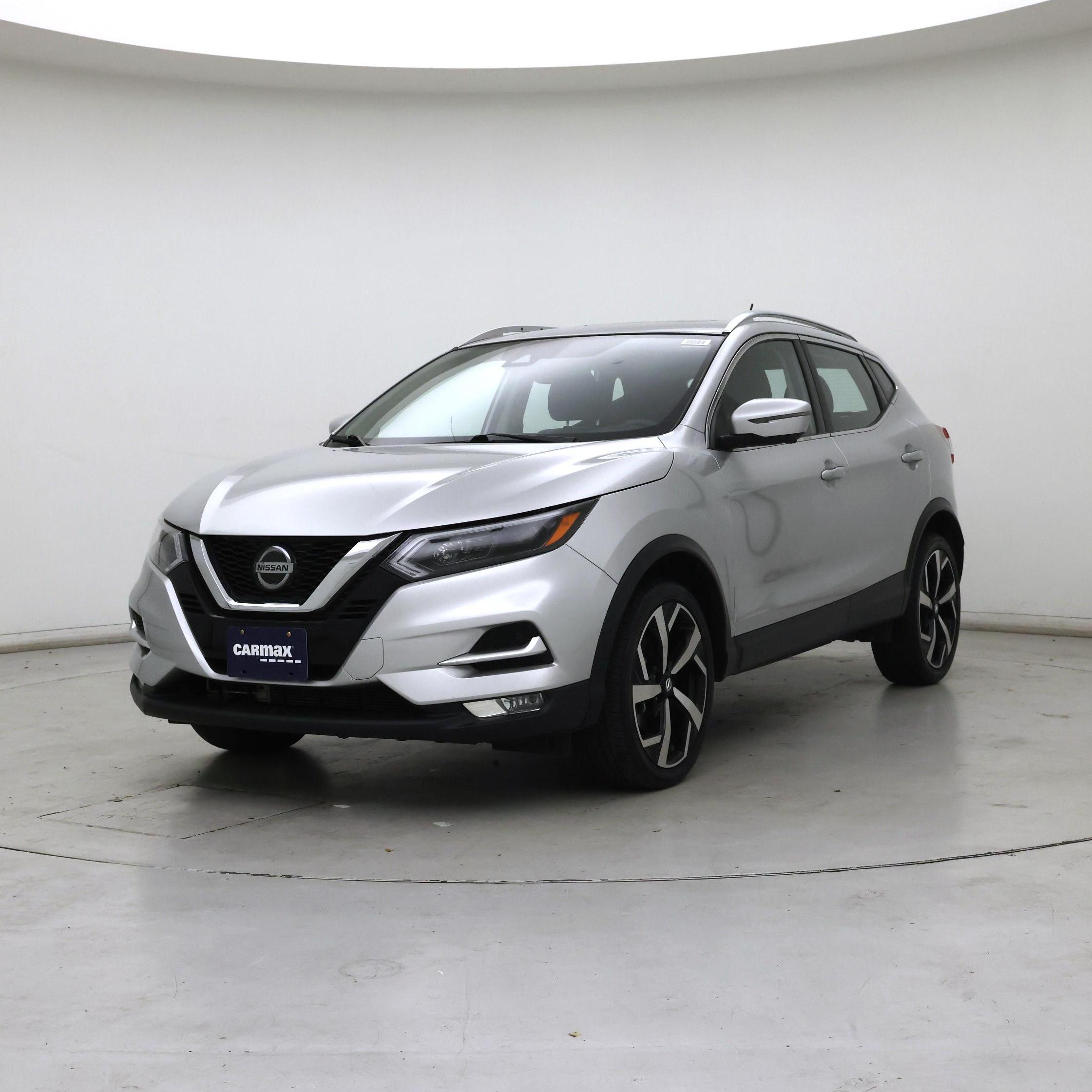 Thumbnail: 2022 Nissan Rogue Sport - 4