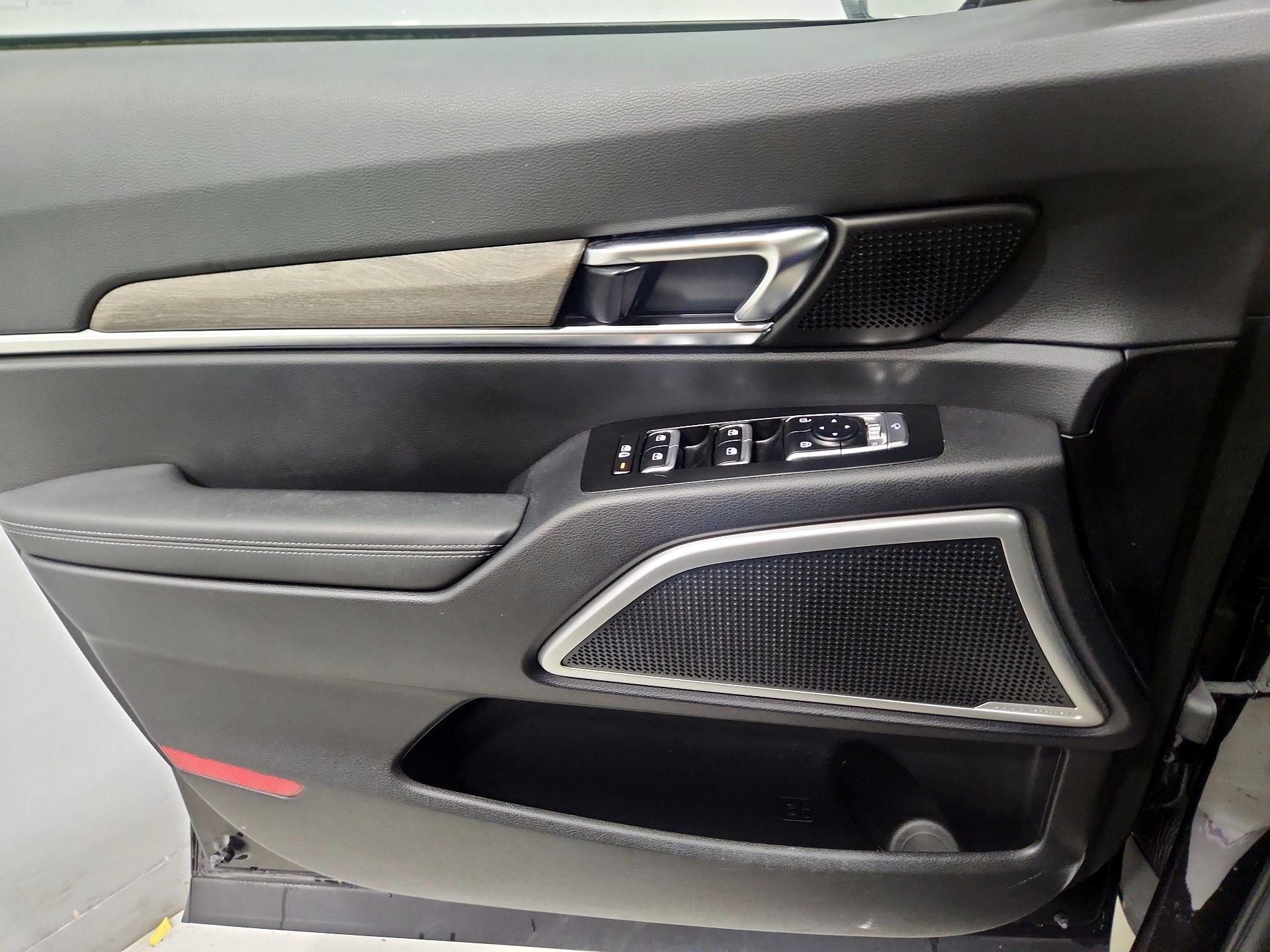 Thumbnail: 2022 Kia Telluride - 12