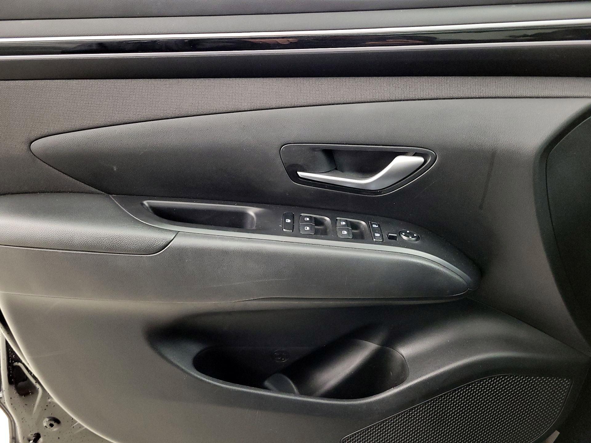 Thumbnail: 2023 Hyundai Tucson - 12