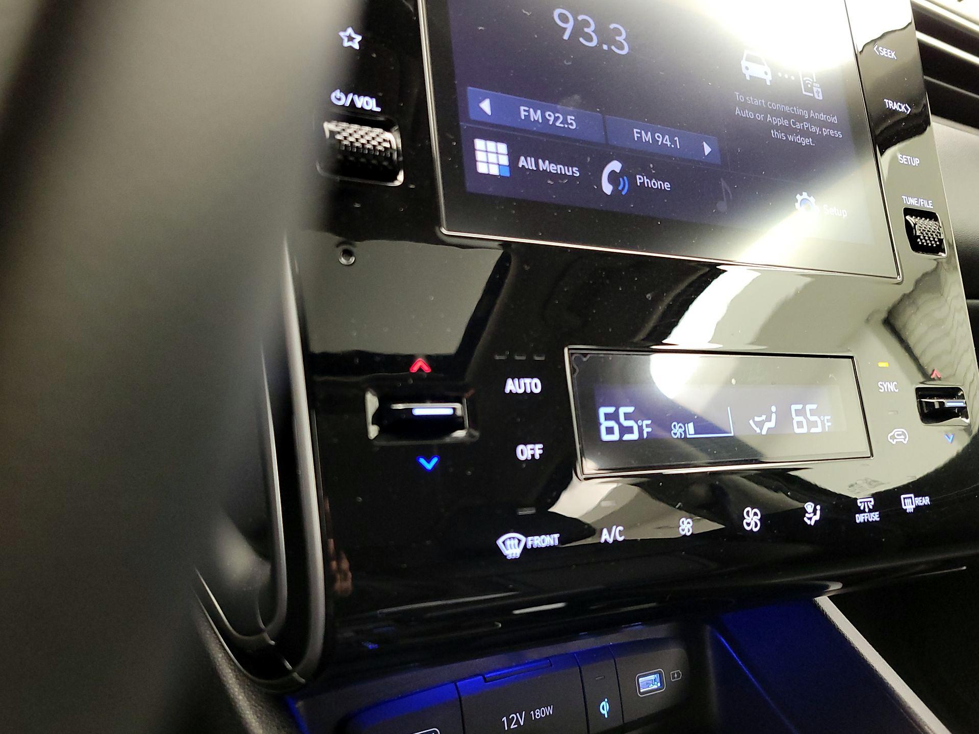 Thumbnail: 2023 Hyundai Tucson - 16