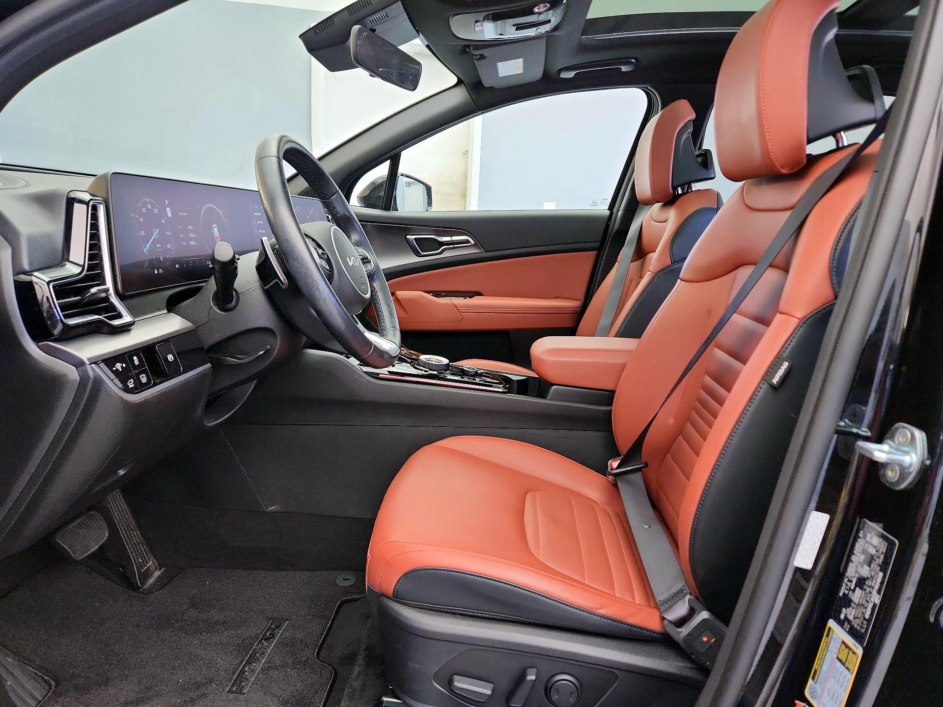 Thumbnail: 2023 Kia Sportage - 11