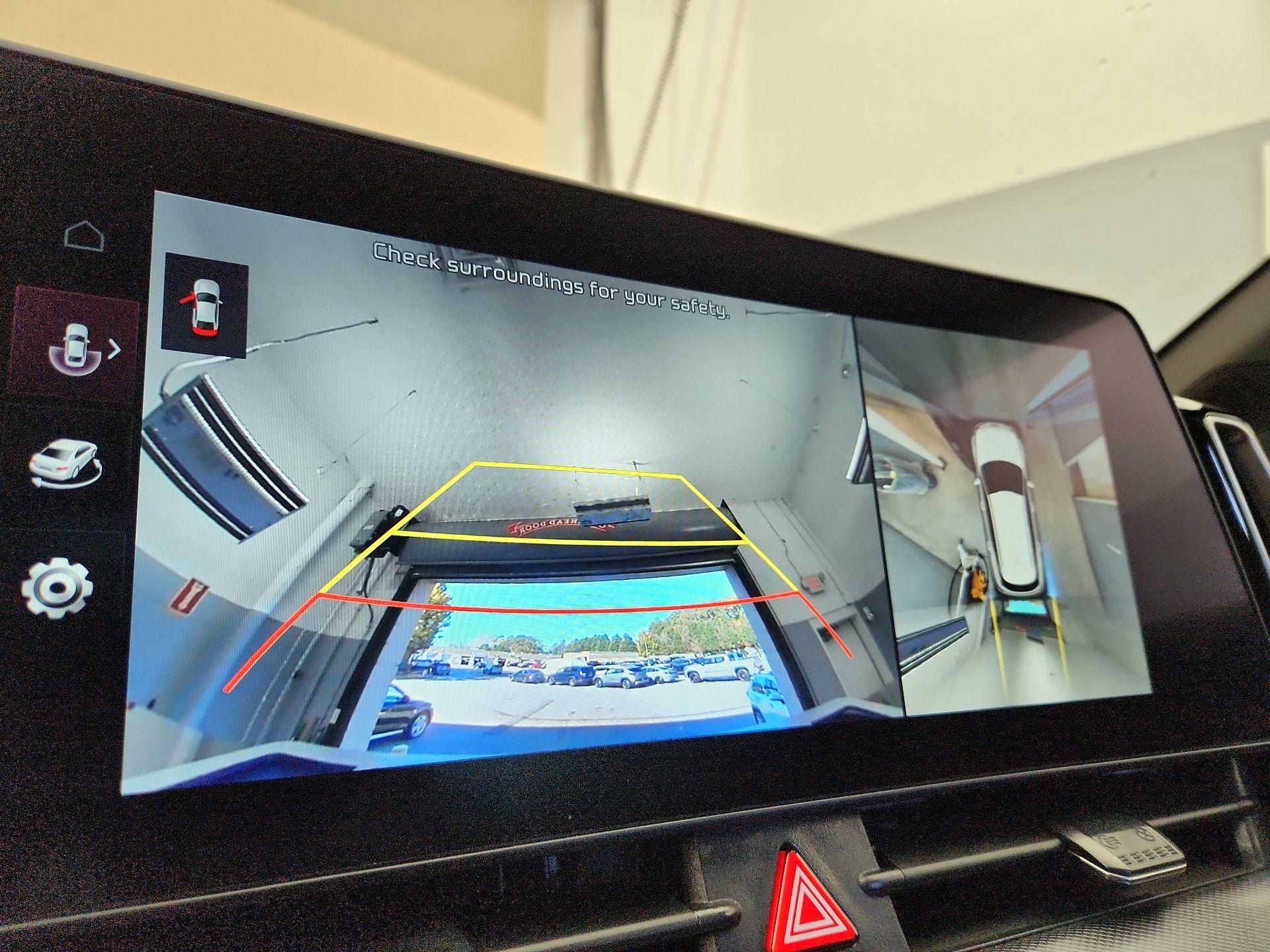 Thumbnail: 2023 Kia Sportage - 15