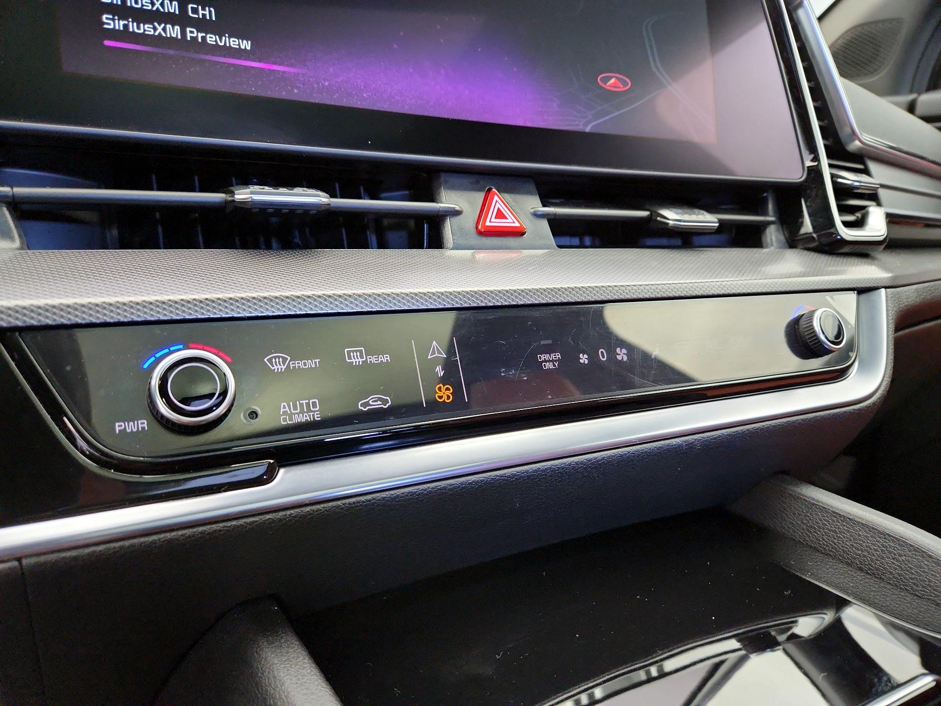 Thumbnail: 2023 Kia Sportage - 17