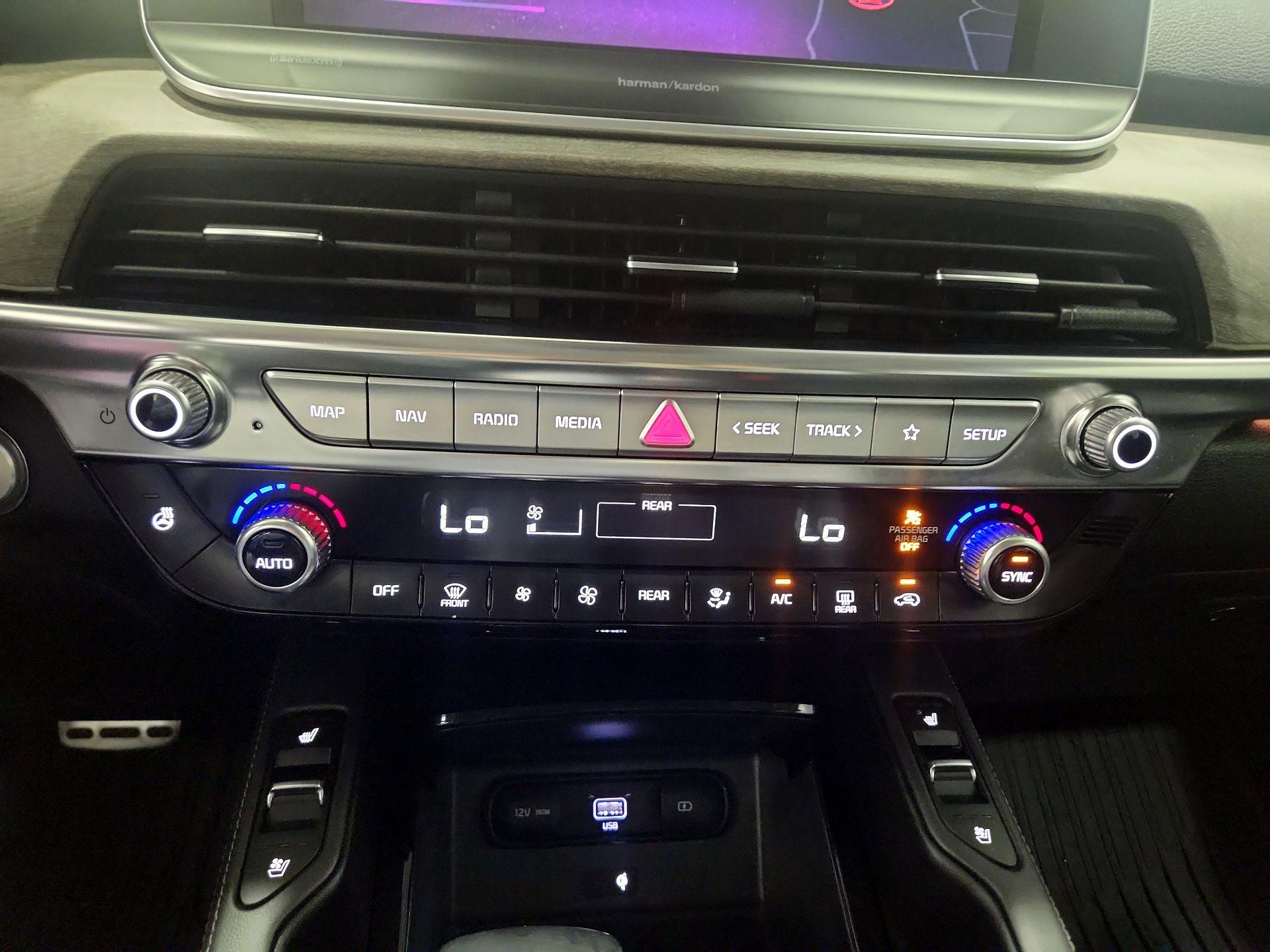 Thumbnail: 2022 Kia Telluride - 16