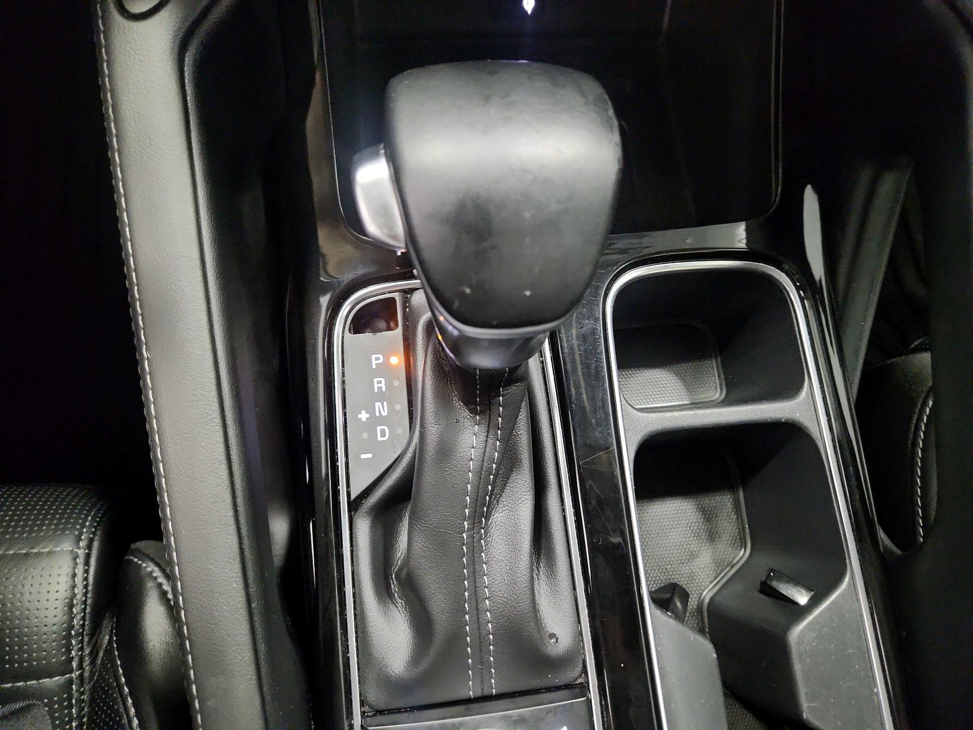 Thumbnail: 2022 Kia Telluride - 17