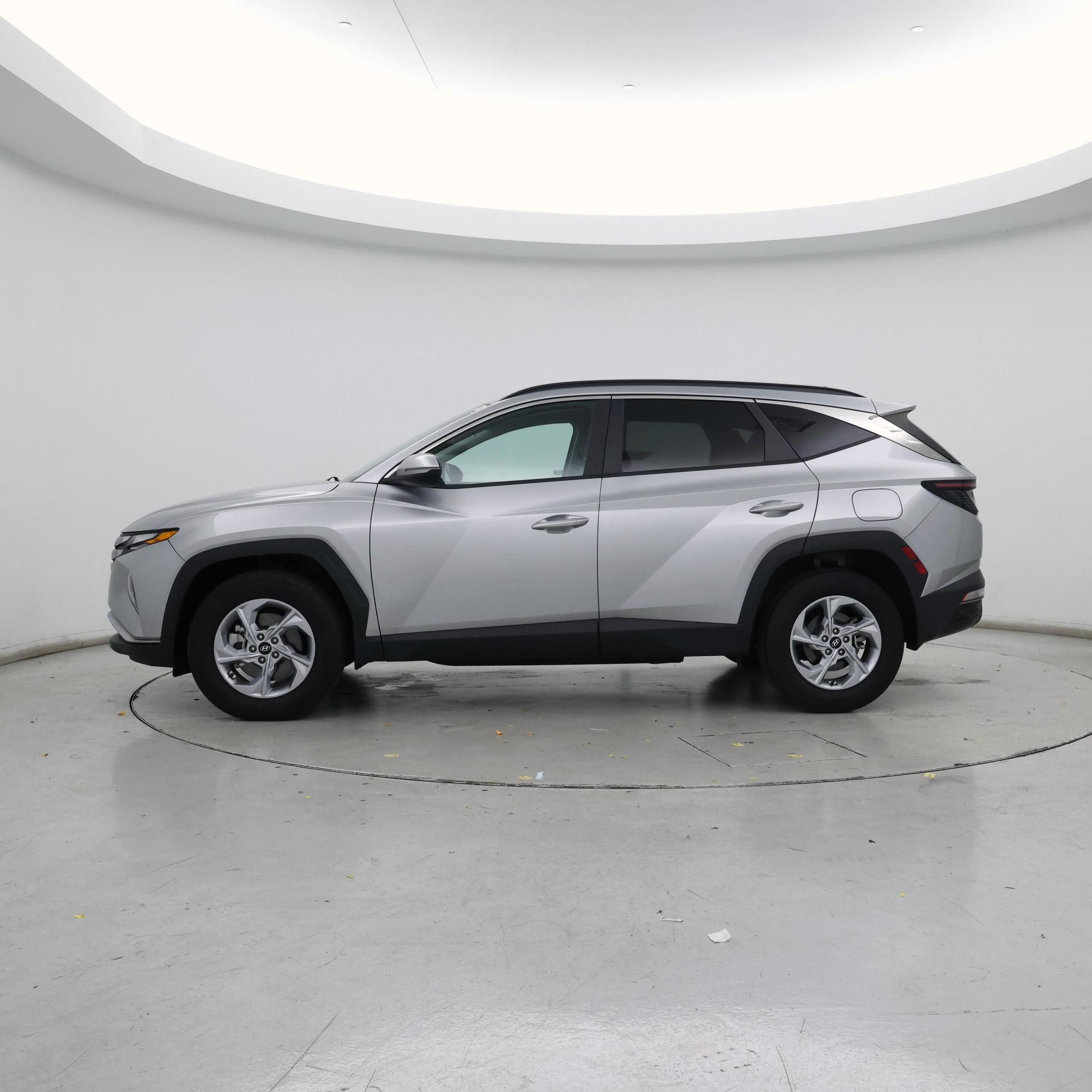 Thumbnail: 2023 Hyundai Tucson - 3