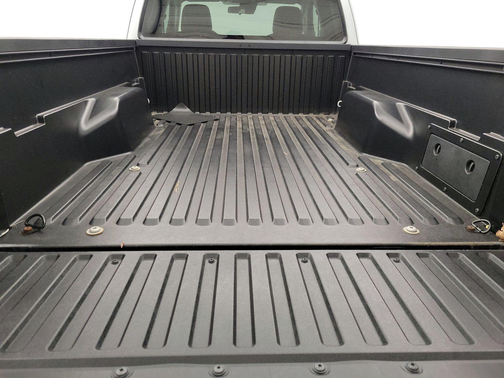 Thumbnail: 2022 Toyota Tacoma - 19