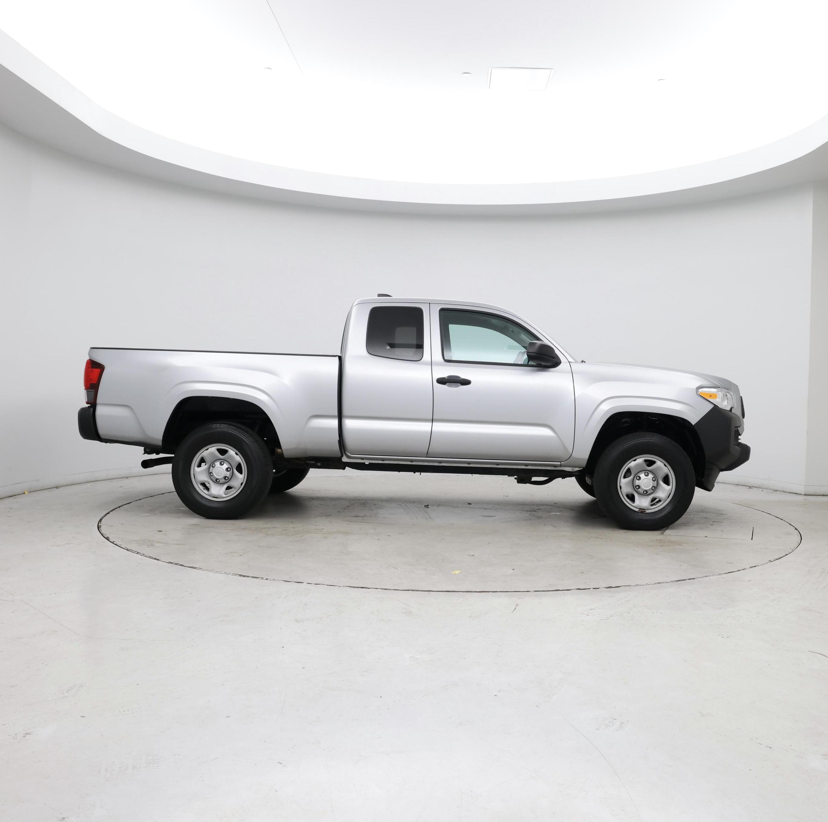 Thumbnail: 2022 Toyota Tacoma - 7