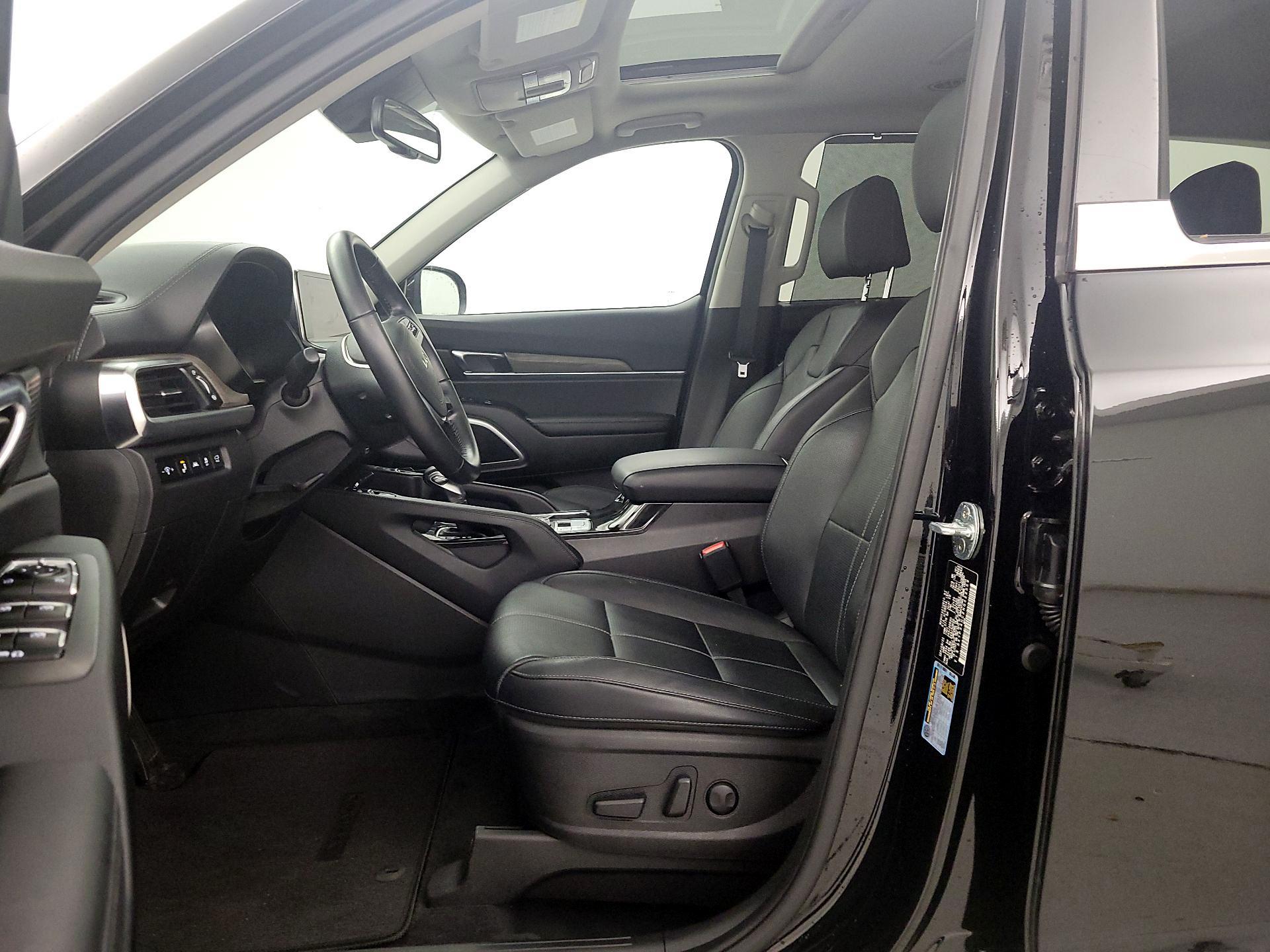 Thumbnail: 2022 Kia Telluride - 11