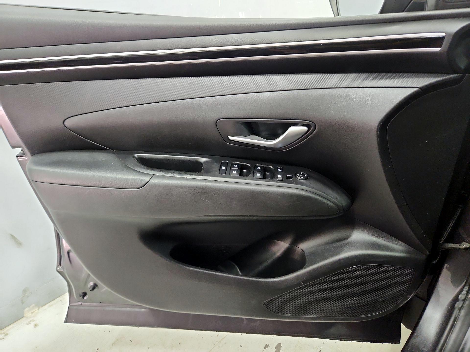 Thumbnail: 2022 Hyundai Tucson - 12