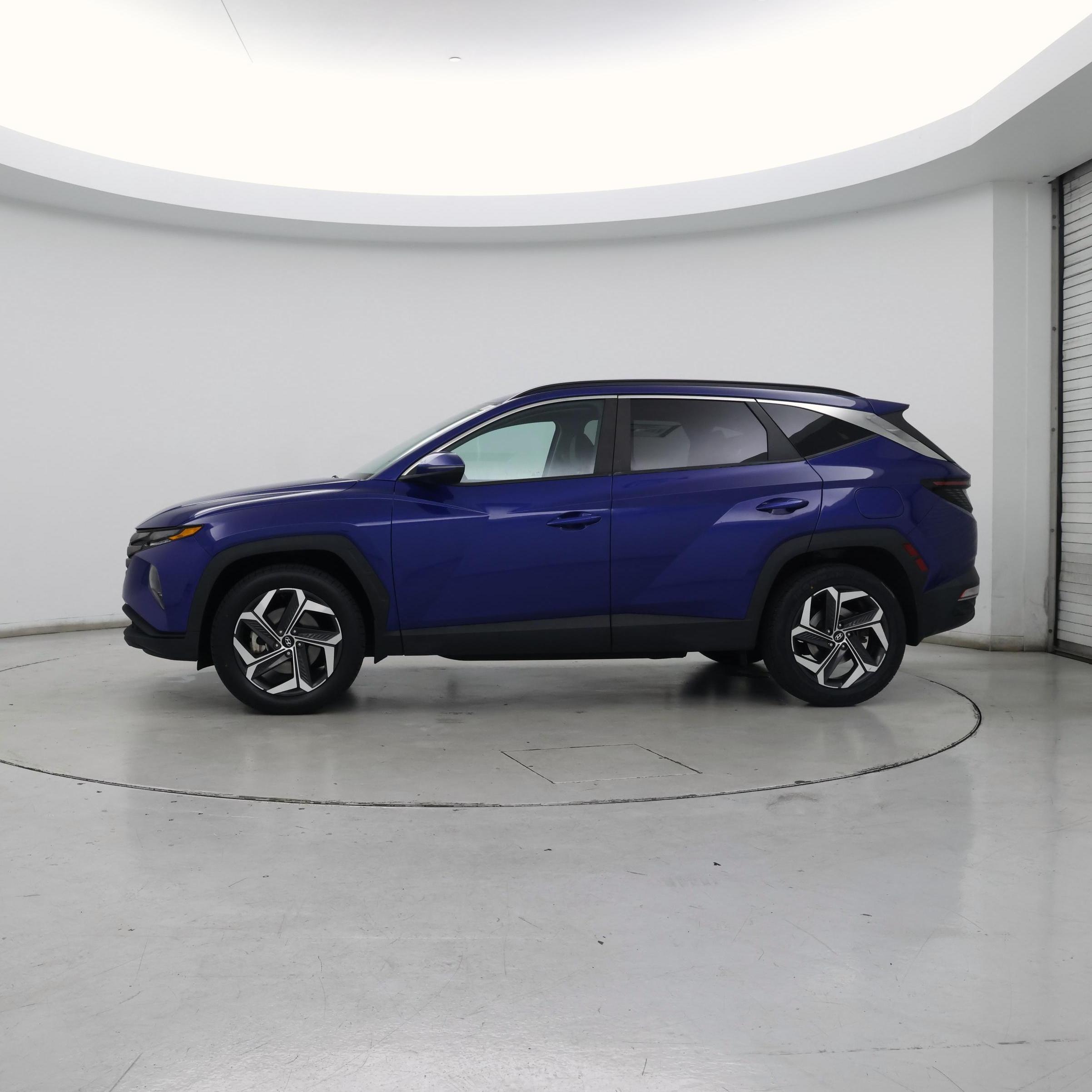 Thumbnail: 2022 Hyundai Tucson - 3