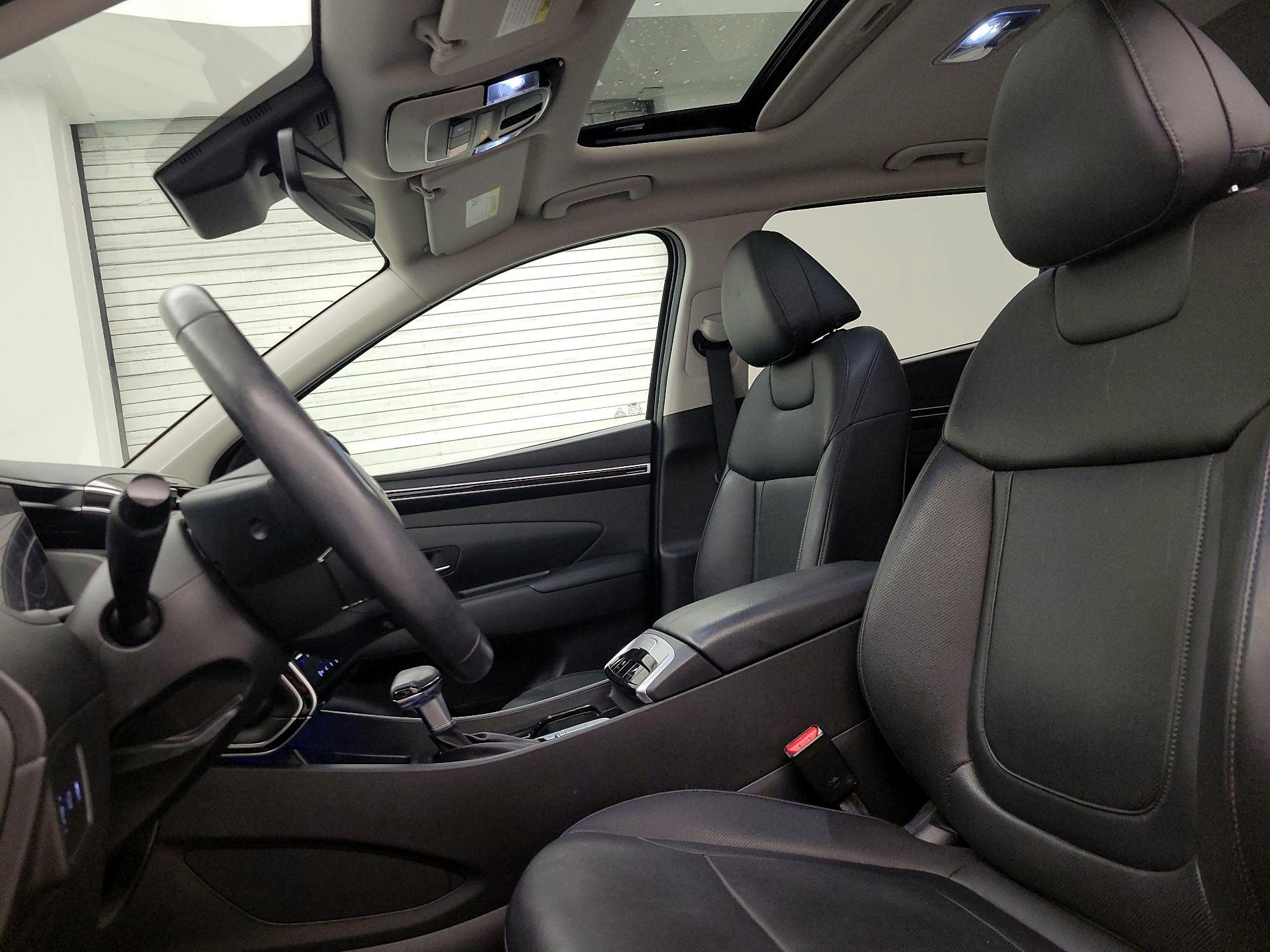 Thumbnail: 2023 Hyundai Tucson - 19