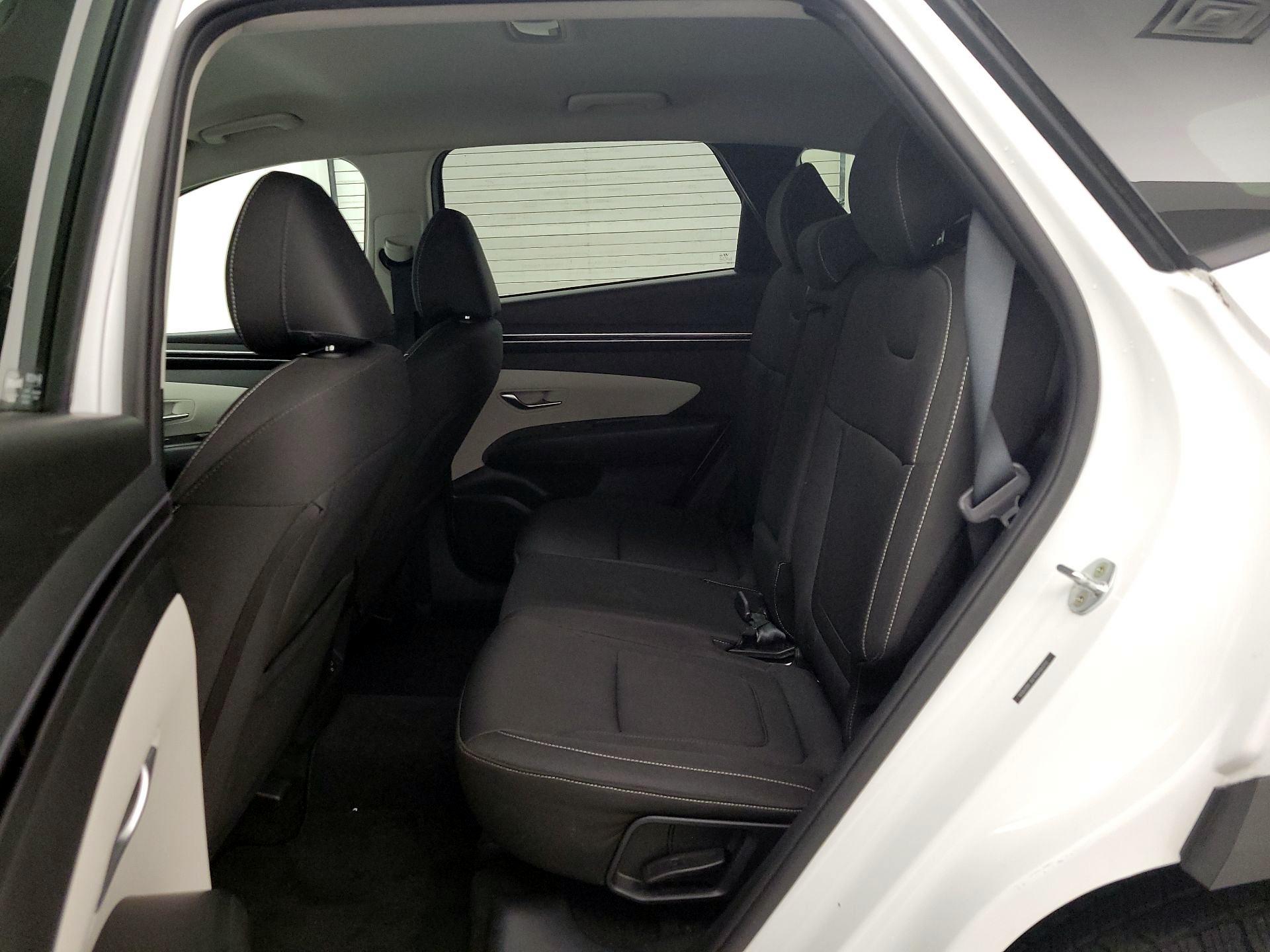 Thumbnail: 2022 Hyundai Tucson - 19