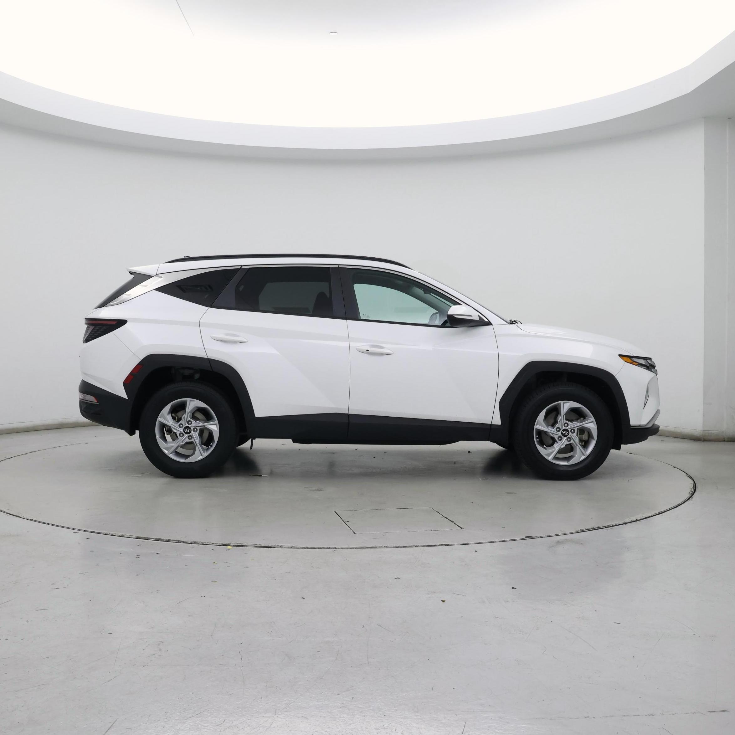 Thumbnail: 2022 Hyundai Tucson - 7