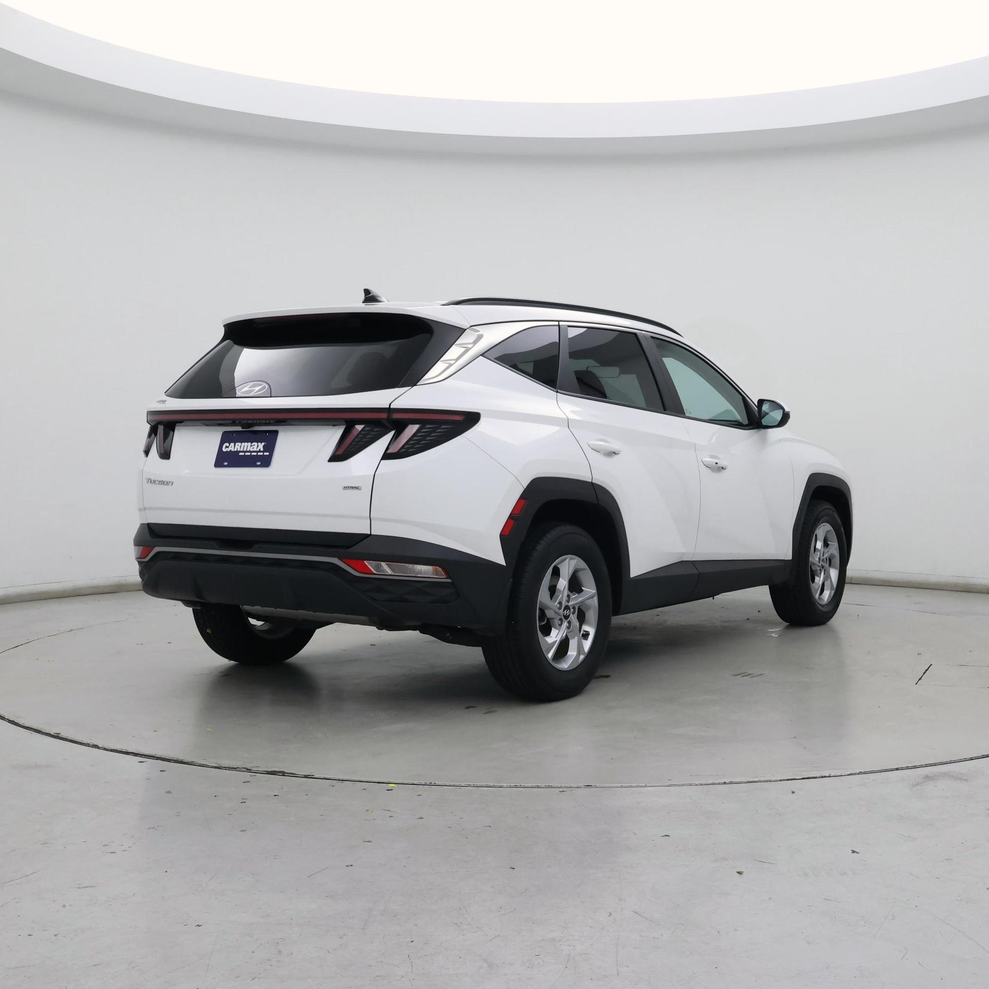 Thumbnail: 2022 Hyundai Tucson - 8