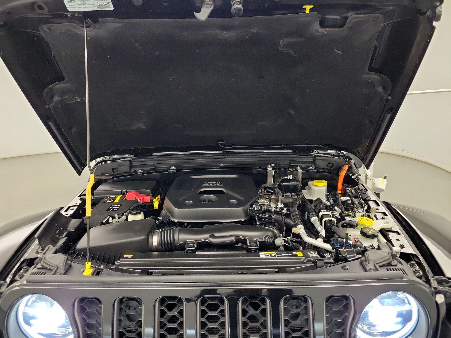 Thumbnail: 2021 Jeep Wrangler - 20