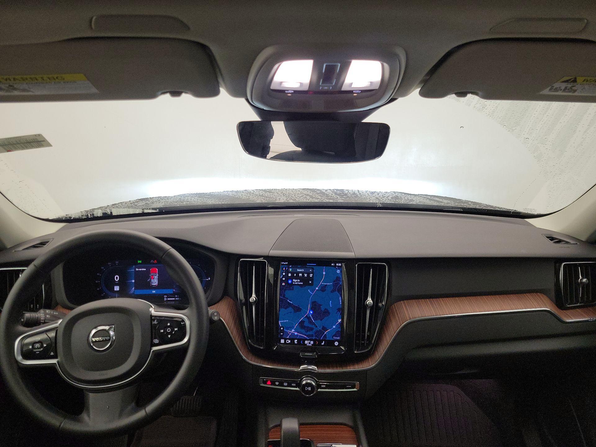 Thumbnail: 2023 Volvo XC60 - 9