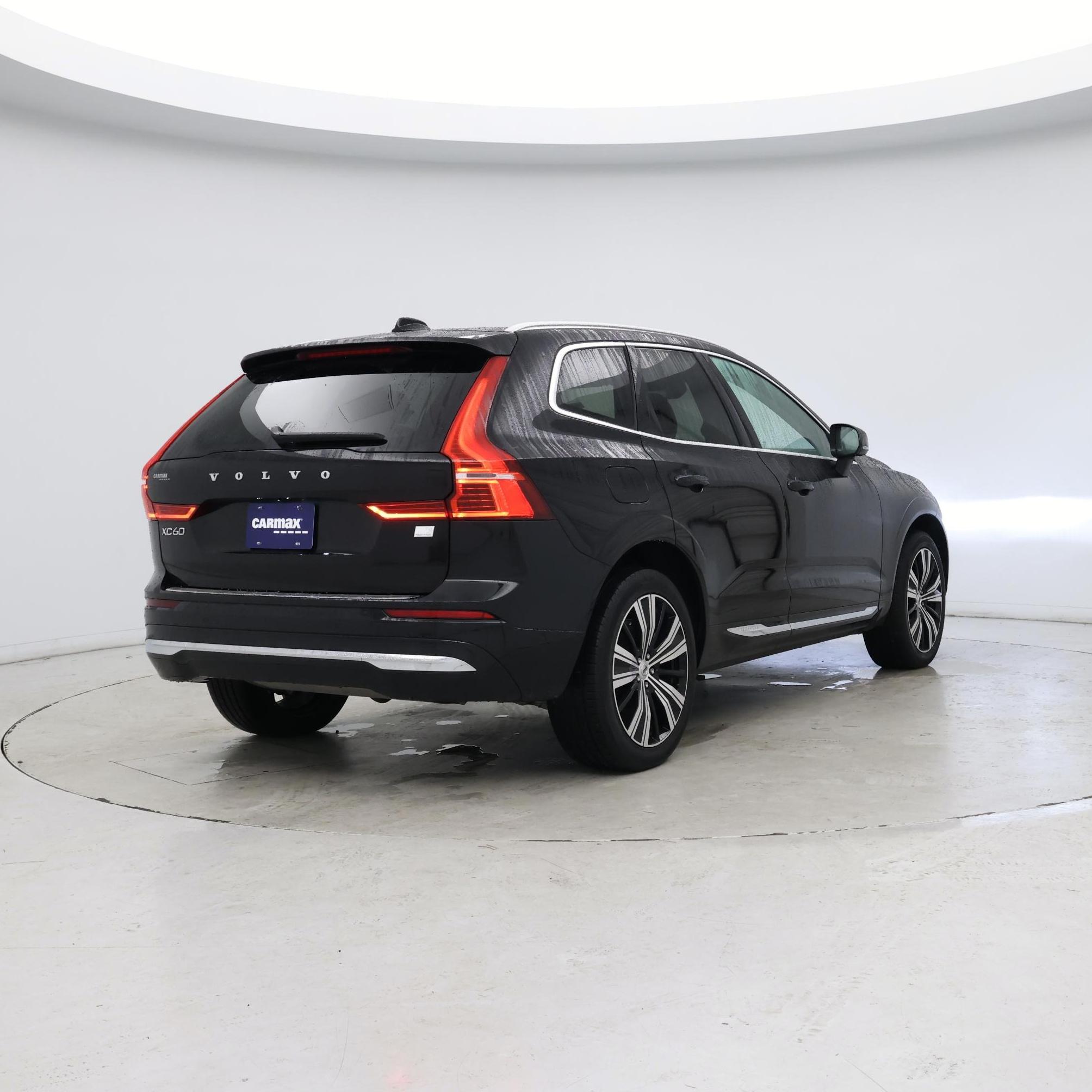 Thumbnail: 2023 Volvo XC60 - 8