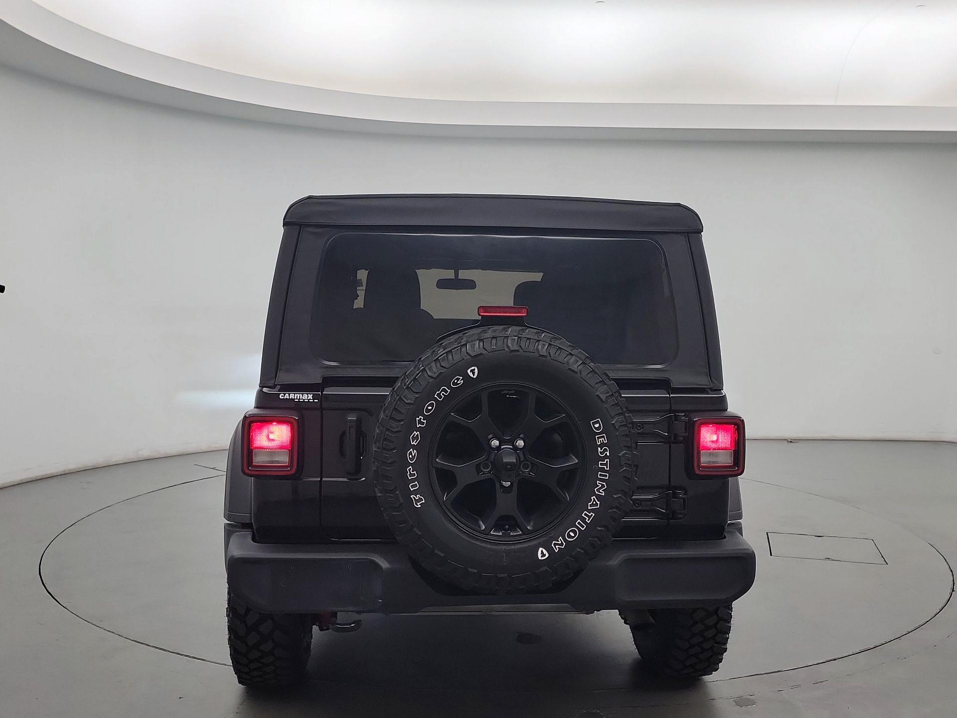 Thumbnail: 2021 Jeep Wrangler - 6