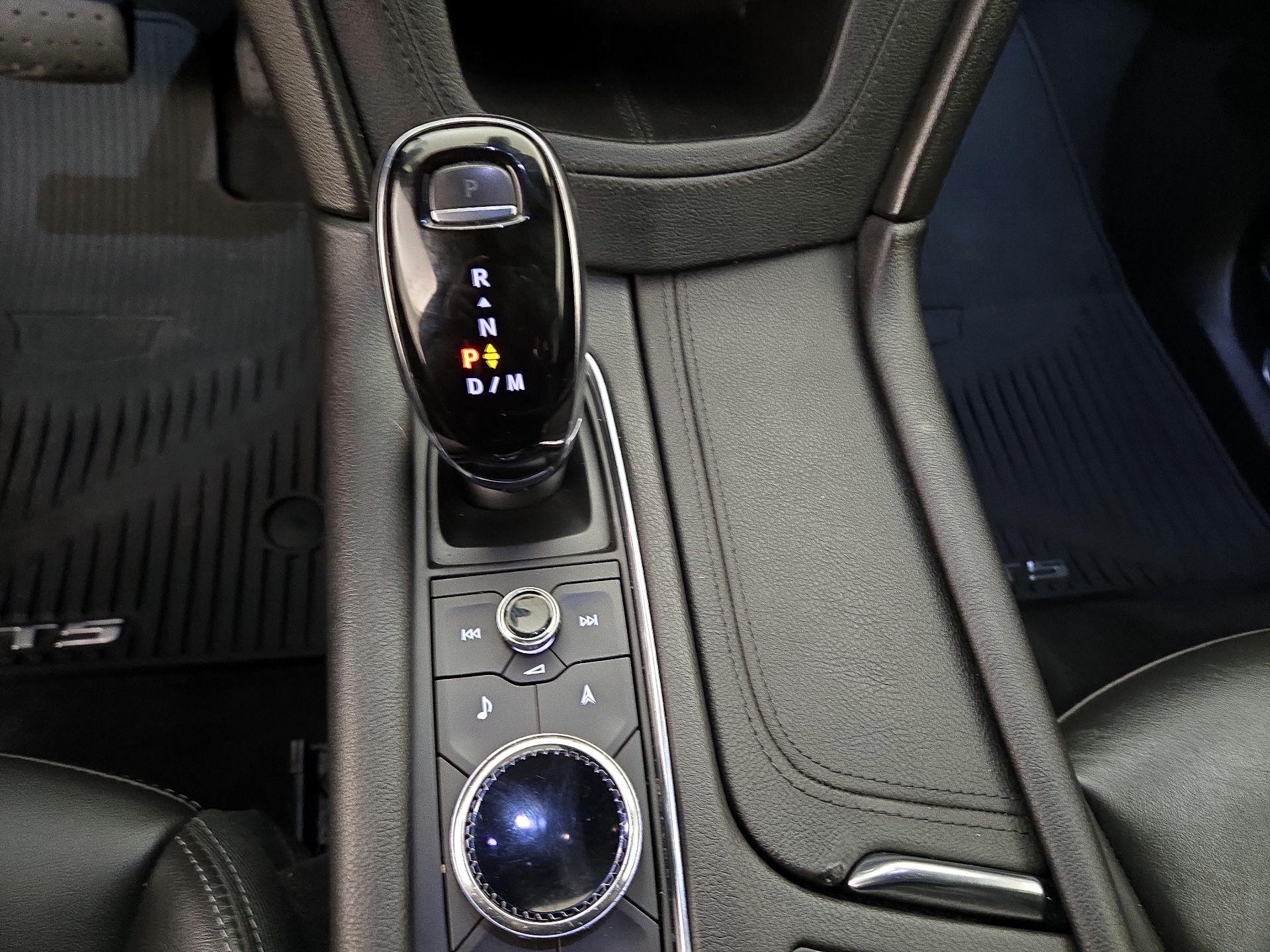 Thumbnail: 2020 Cadillac XT5 - 18