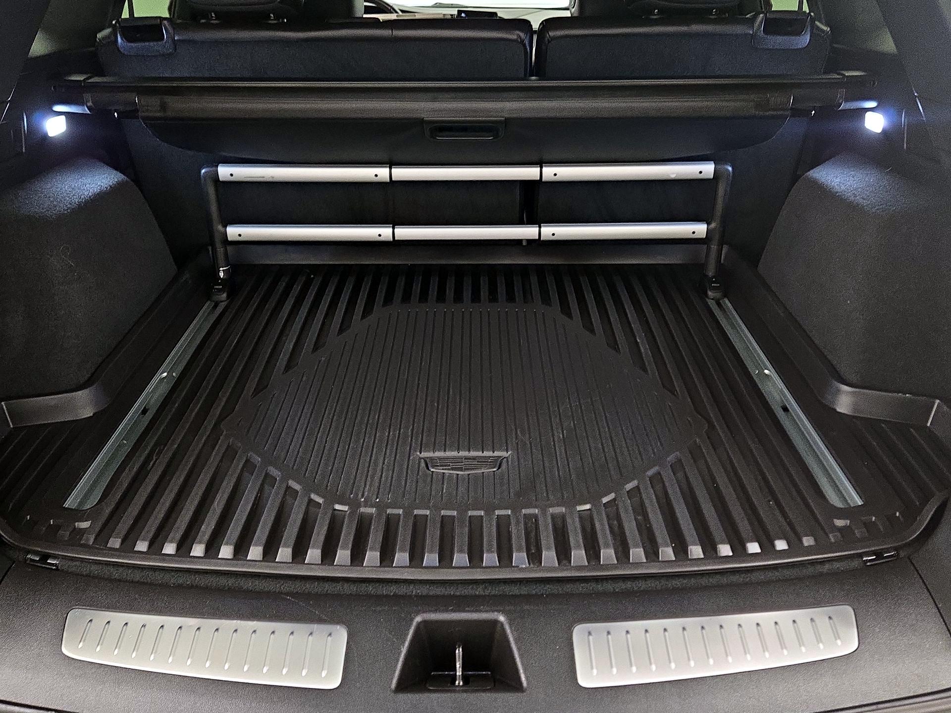 Thumbnail: 2020 Cadillac XT5 - 20